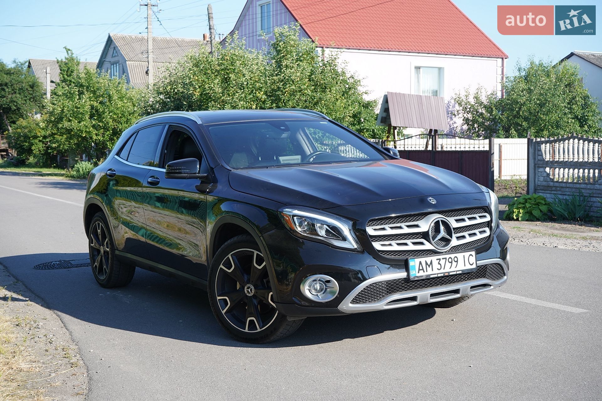 Mercedes-Benz GLA-Class 2019 VIN WDCTG4EB9KU011658 фото оголошення 5 з 15