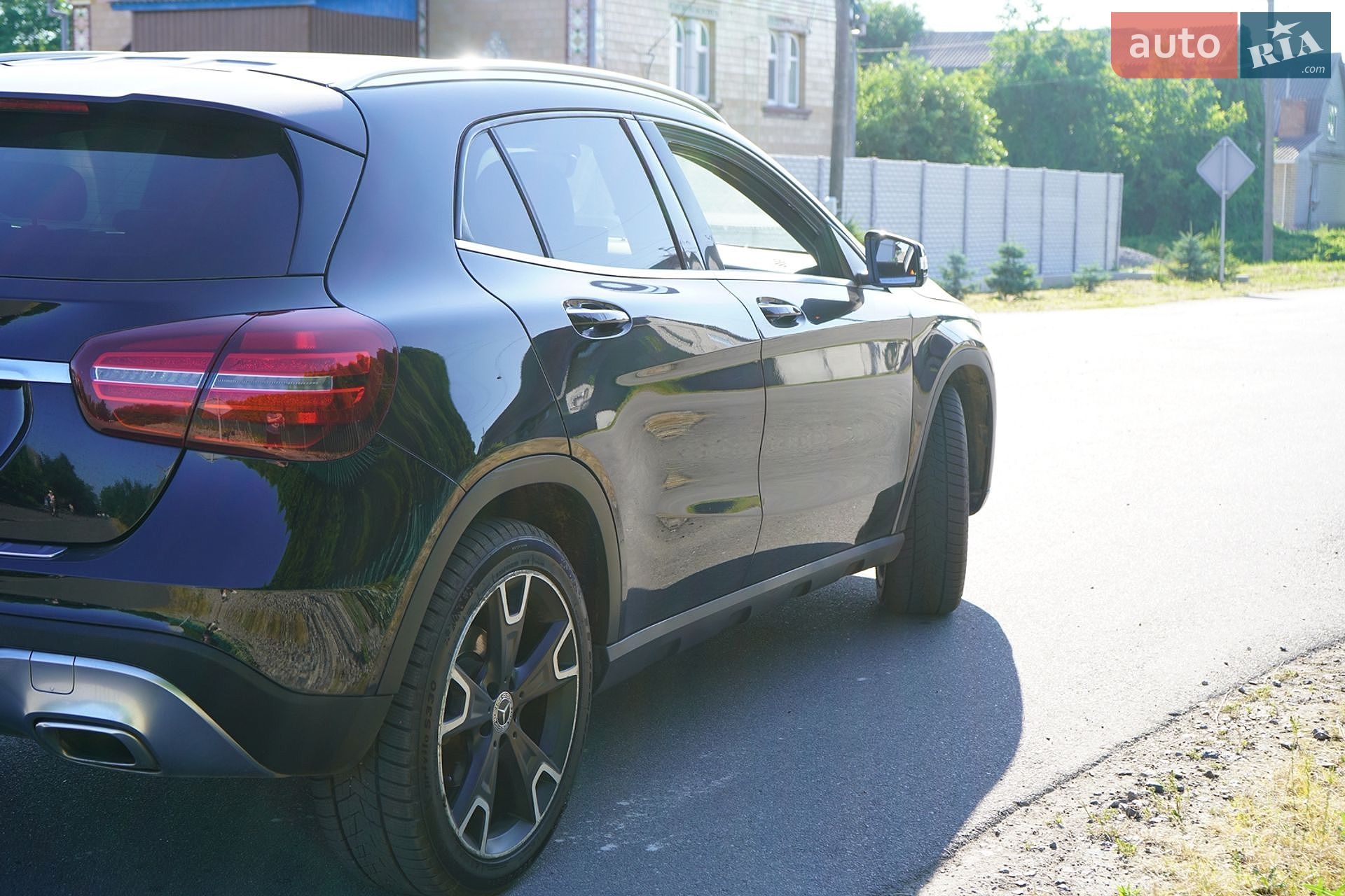 Mercedes-Benz GLA-Class 2019 VIN WDCTG4EB9KU011658 фото оголошення 6 з 15