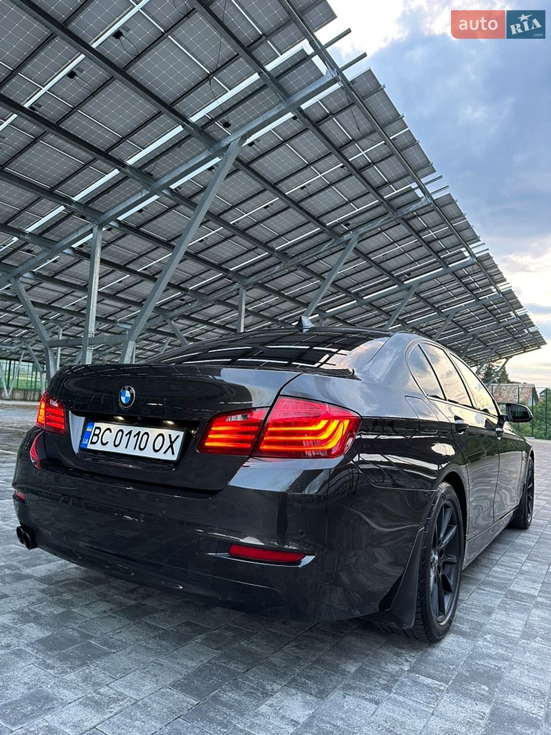 BMW 5 Series 2016 VIN WBA5A31040G369046 фото оголошення 6 з 9