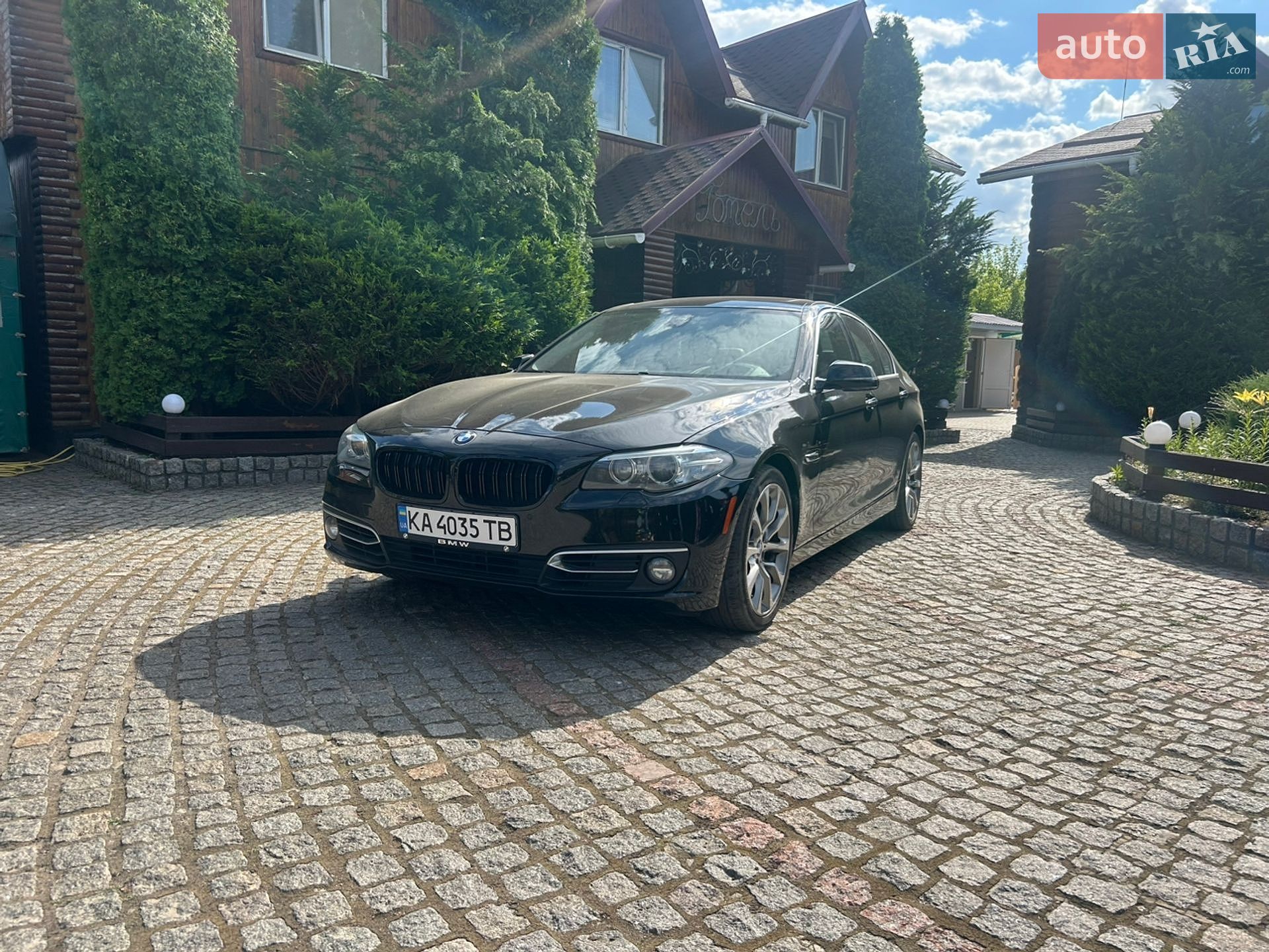BMW 5 Series 2014 VIN WBA5B3C5XED536640 фото оголошення 2 з 20