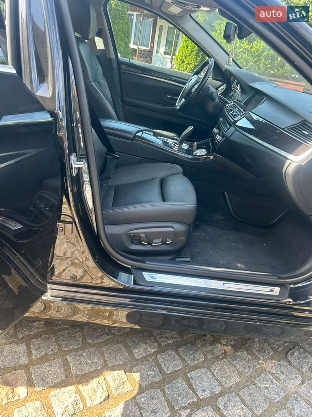 BMW 5 Series 2014 VIN WBA5B3C5XED536640 фото оголошення 12 з 20