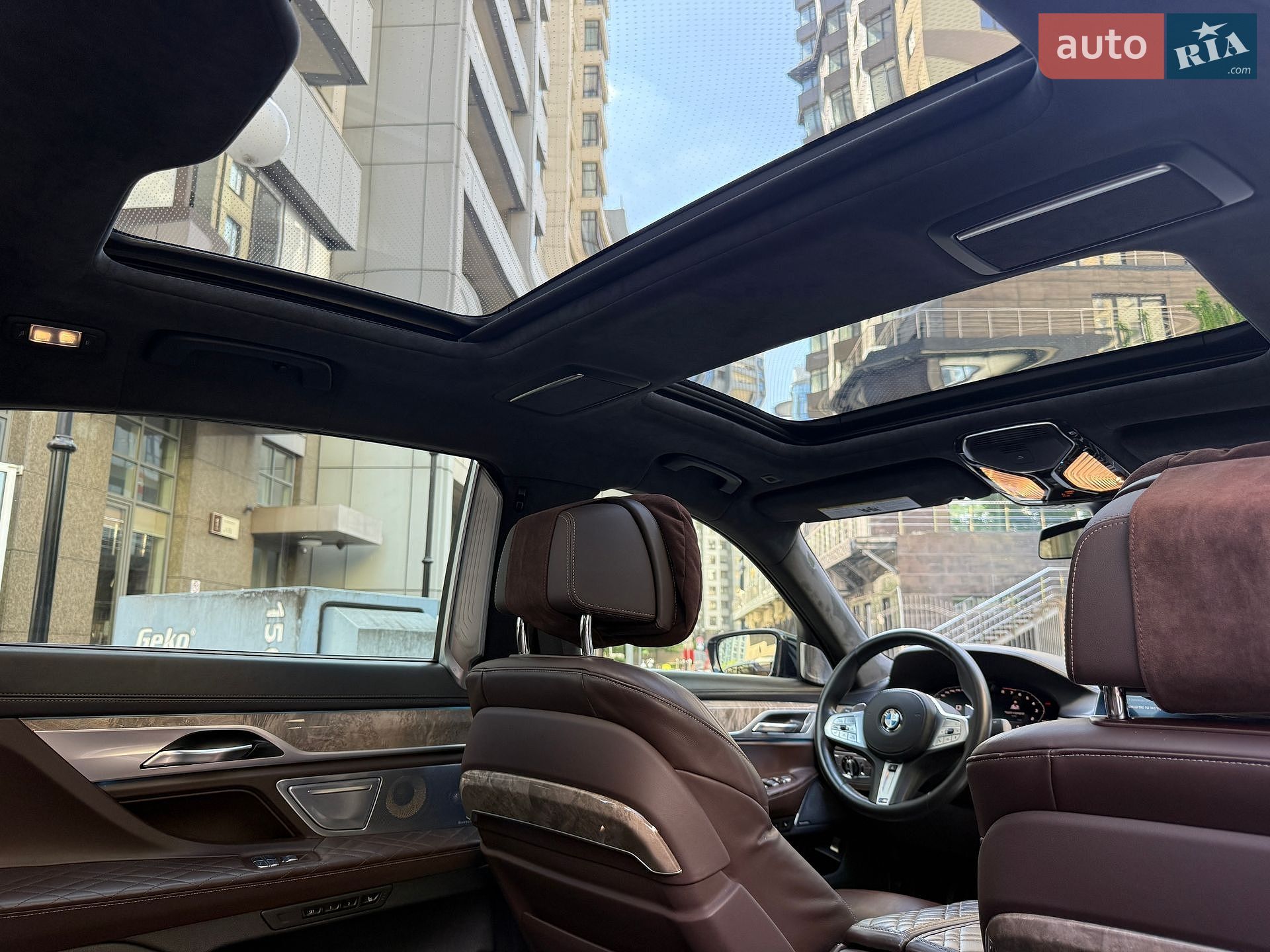 BMW 7 Series 2019 VIN WBA7U2C04LGM27801 фото оголошення 34 з 60