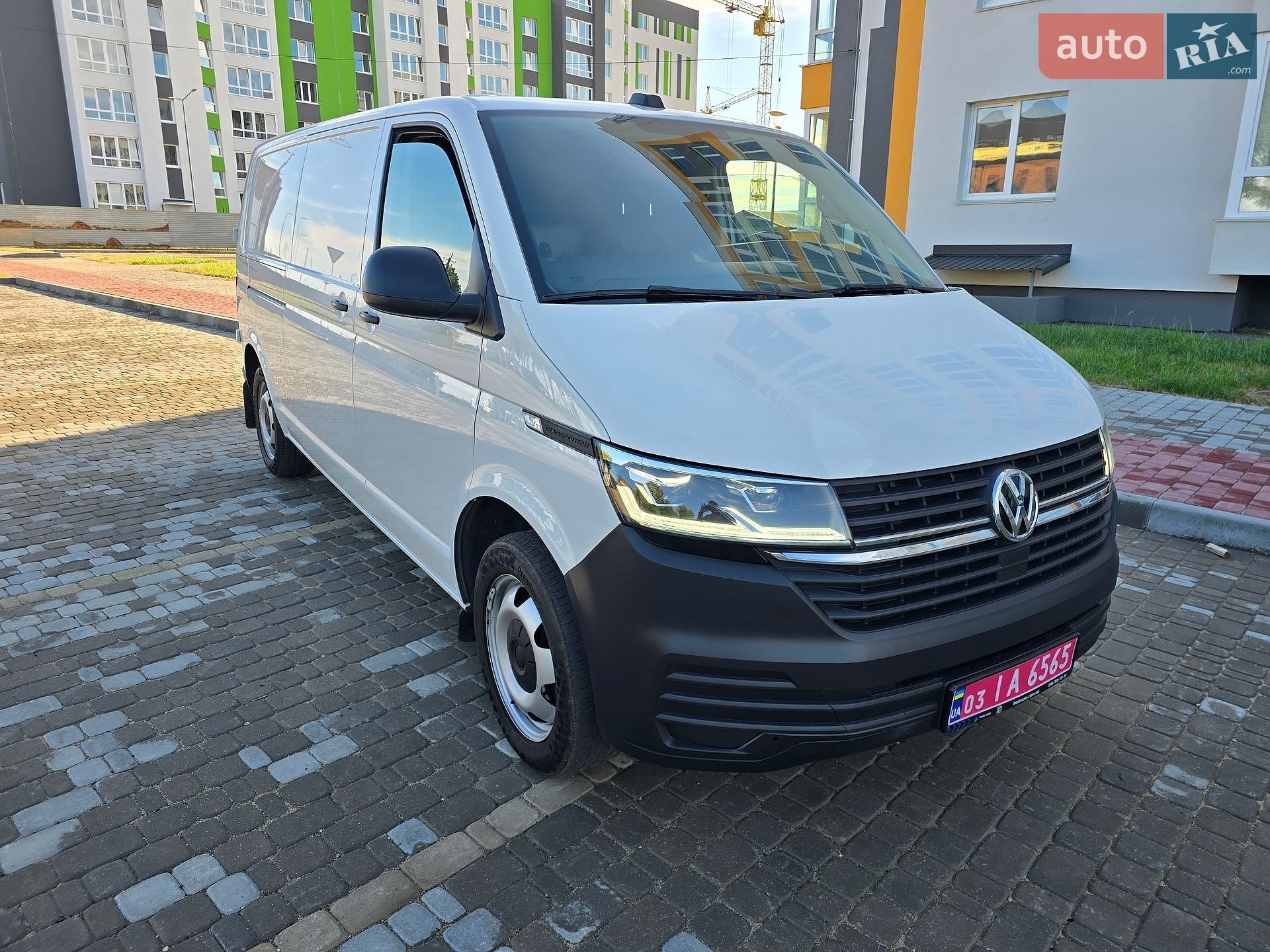 Volkswagen Transporter 2022 VIN WV1ZZZ7HZNH062328 фото оголошення 11 з 32