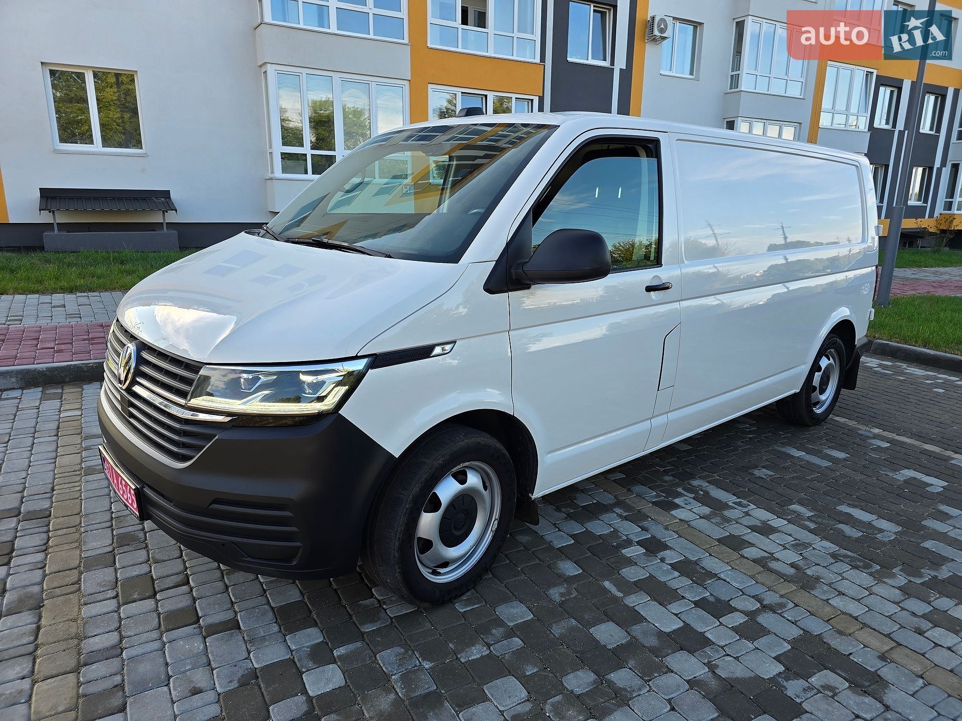 Volkswagen Transporter 2022 VIN WV1ZZZ7HZNH062328 фото оголошення 29 з 32