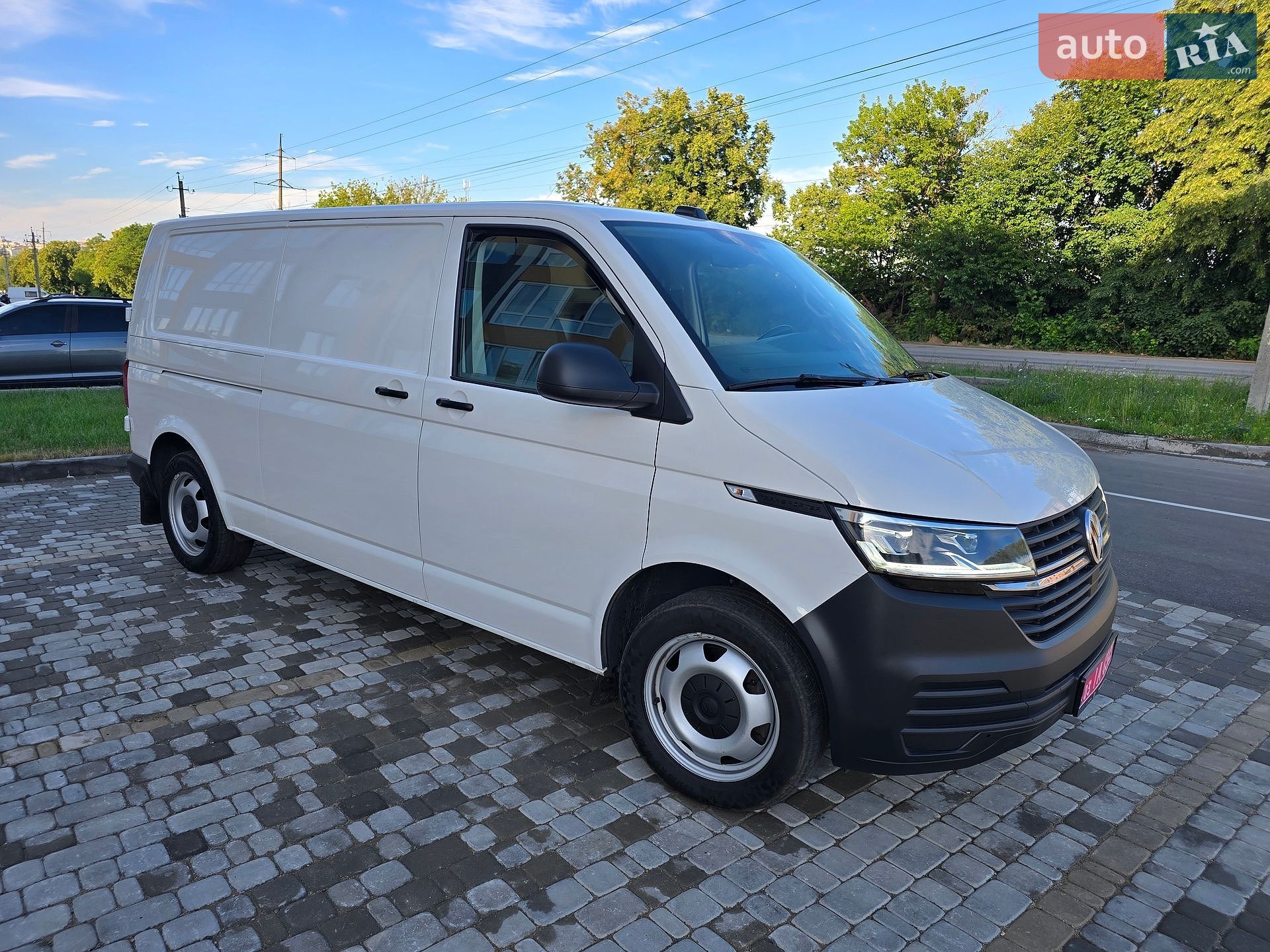 Volkswagen Transporter 2022 VIN WV1ZZZ7HZNH062328 фото оголошення 31 з 32