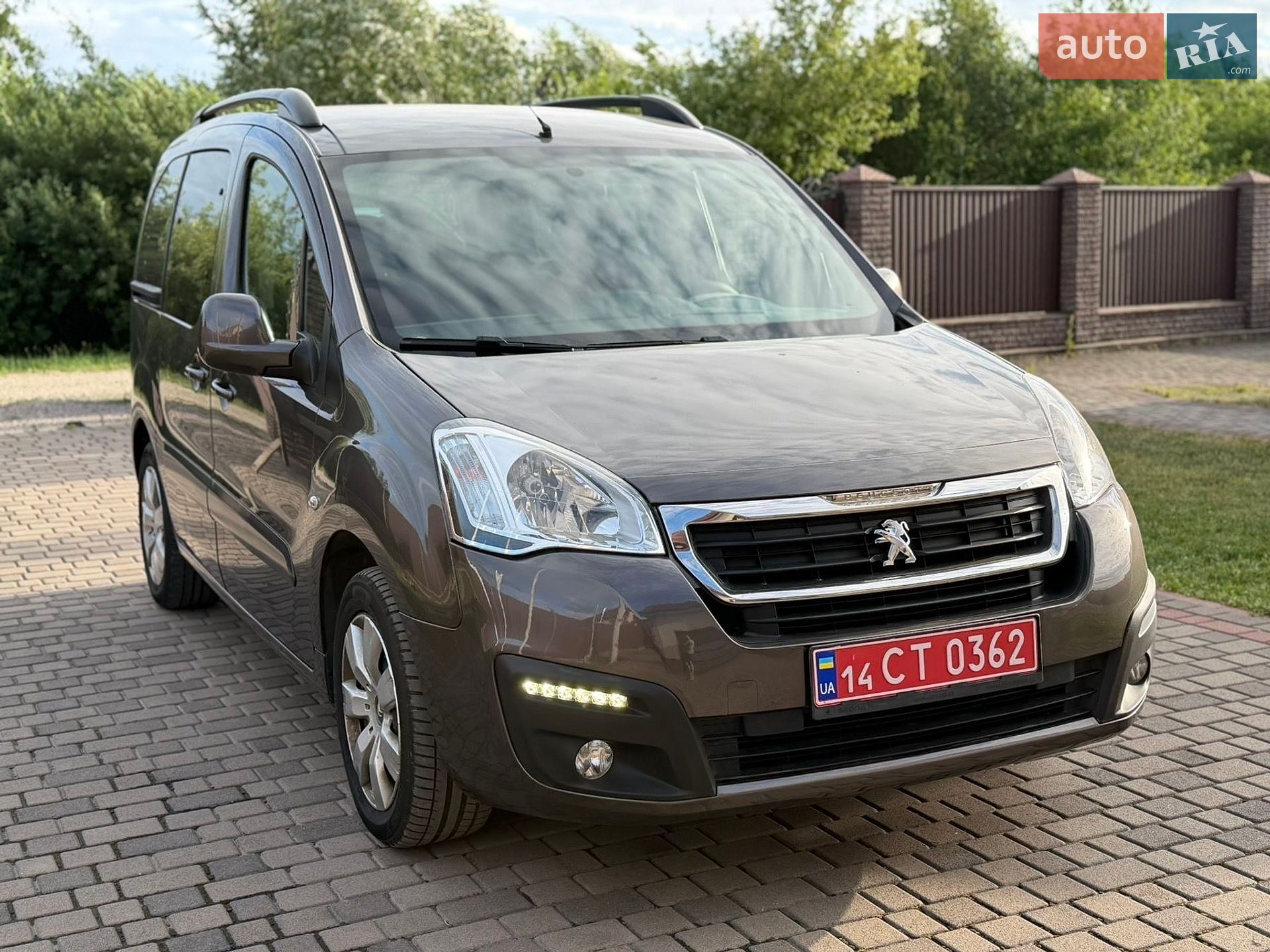 Peugeot Partner 2016 VIN VF37JBHY6GJ784281 фото оголошення 3 з 39
