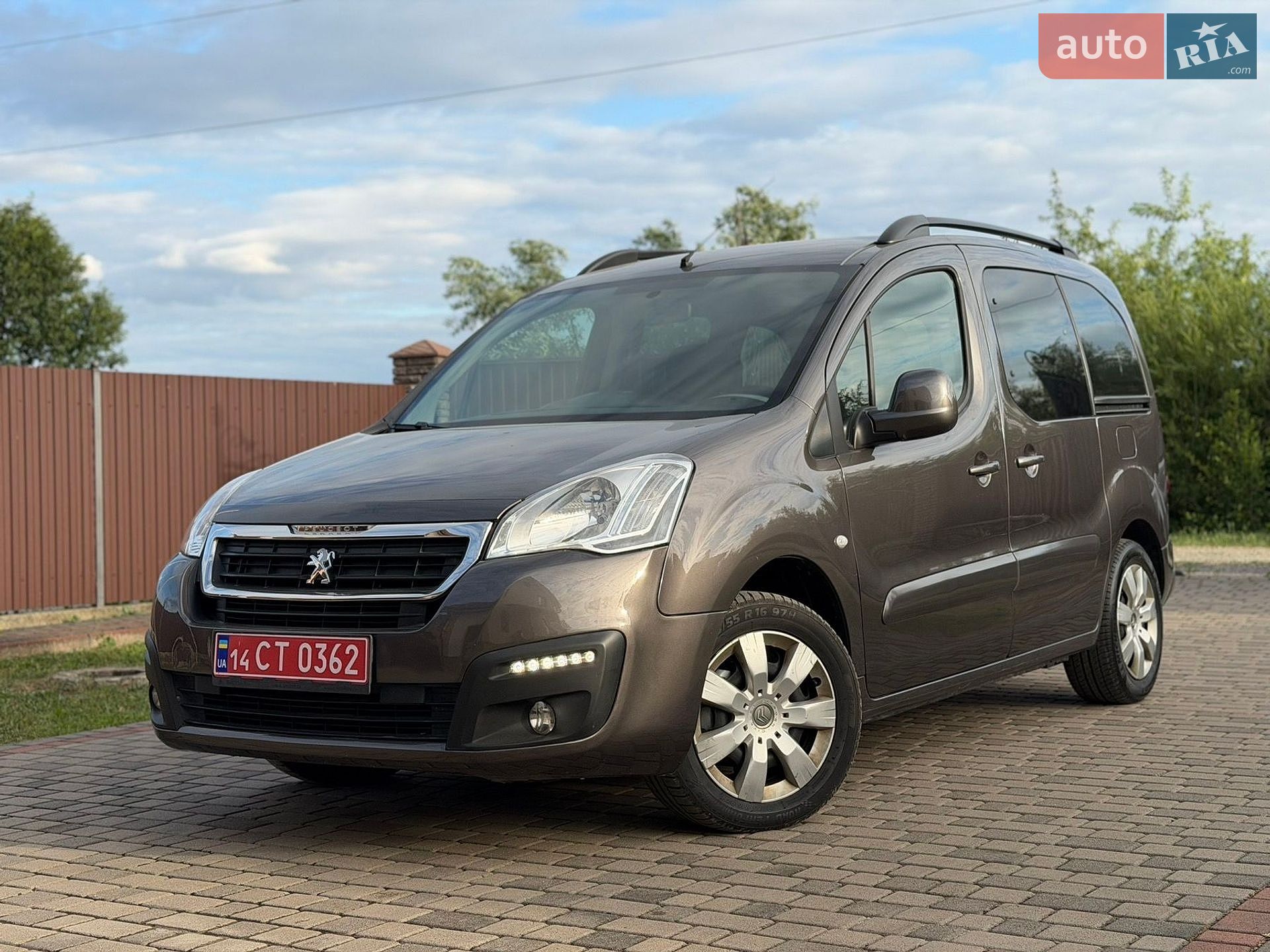 Peugeot Partner 2016 VIN VF37JBHY6GJ784281 фото оголошення 22 з 39