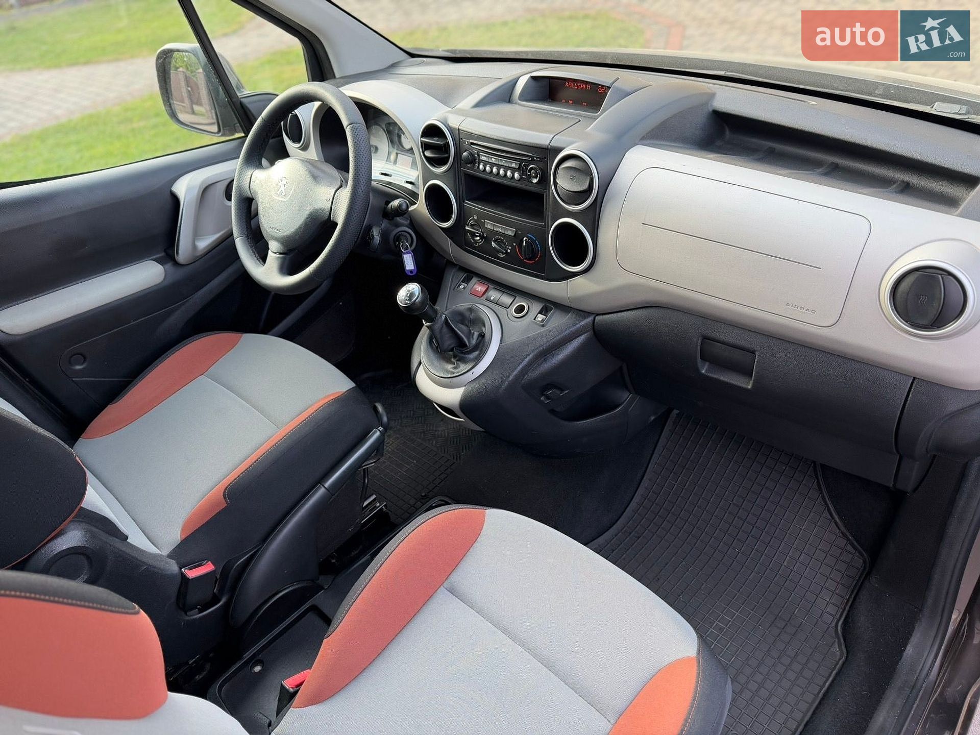 Peugeot Partner 2016 VIN VF37JBHY6GJ784281 фото оголошення 27 з 39