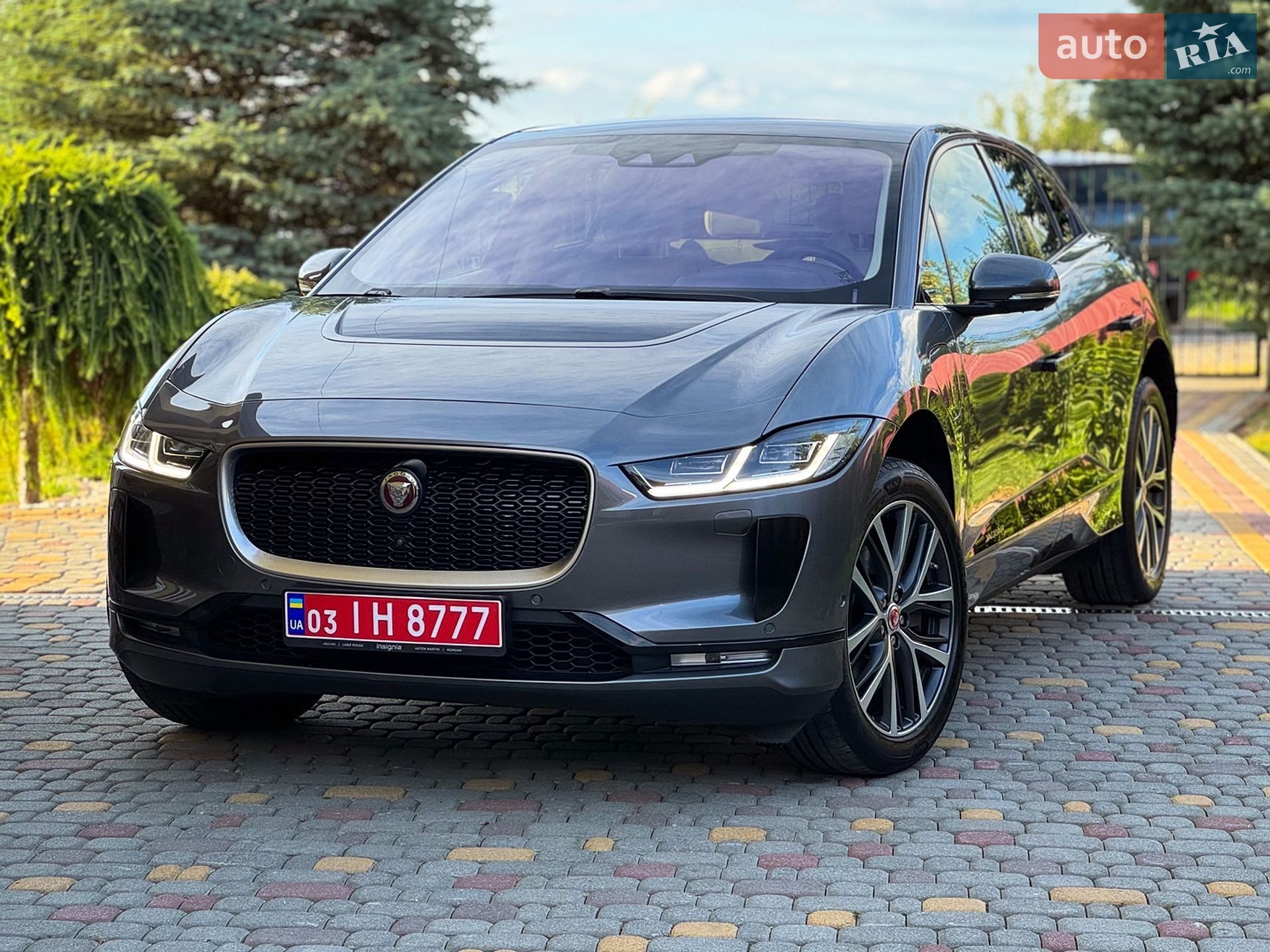 Jaguar I-Pace 2019 VIN SADHA2B15K1F74647 фото оголошення 2 з 127