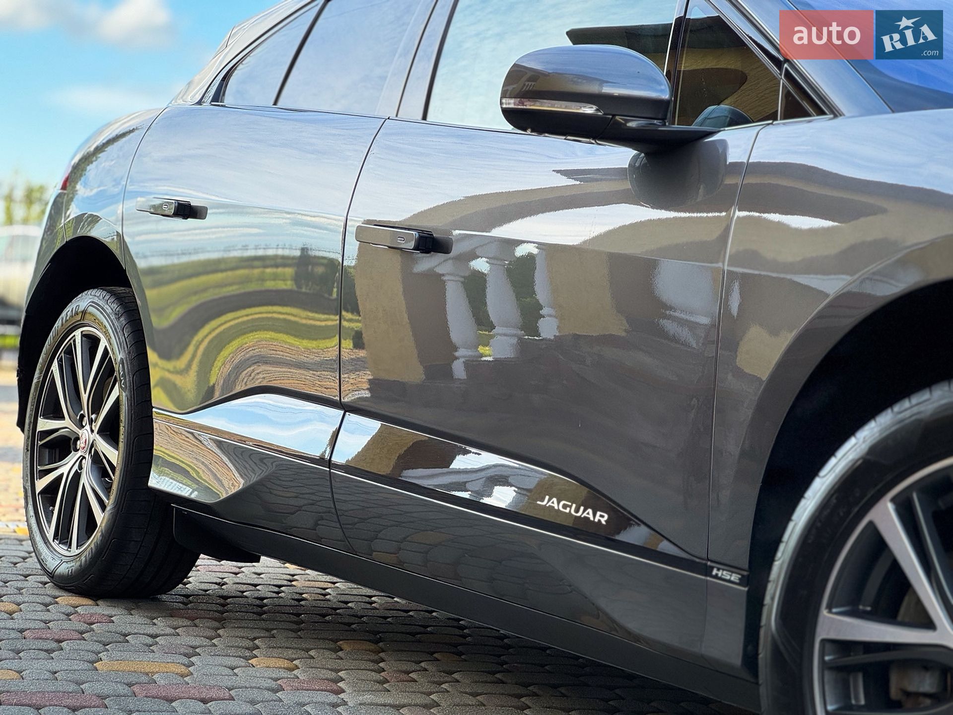 Jaguar I-Pace 2019 VIN SADHA2B15K1F74647 фото оголошення 10 з 127