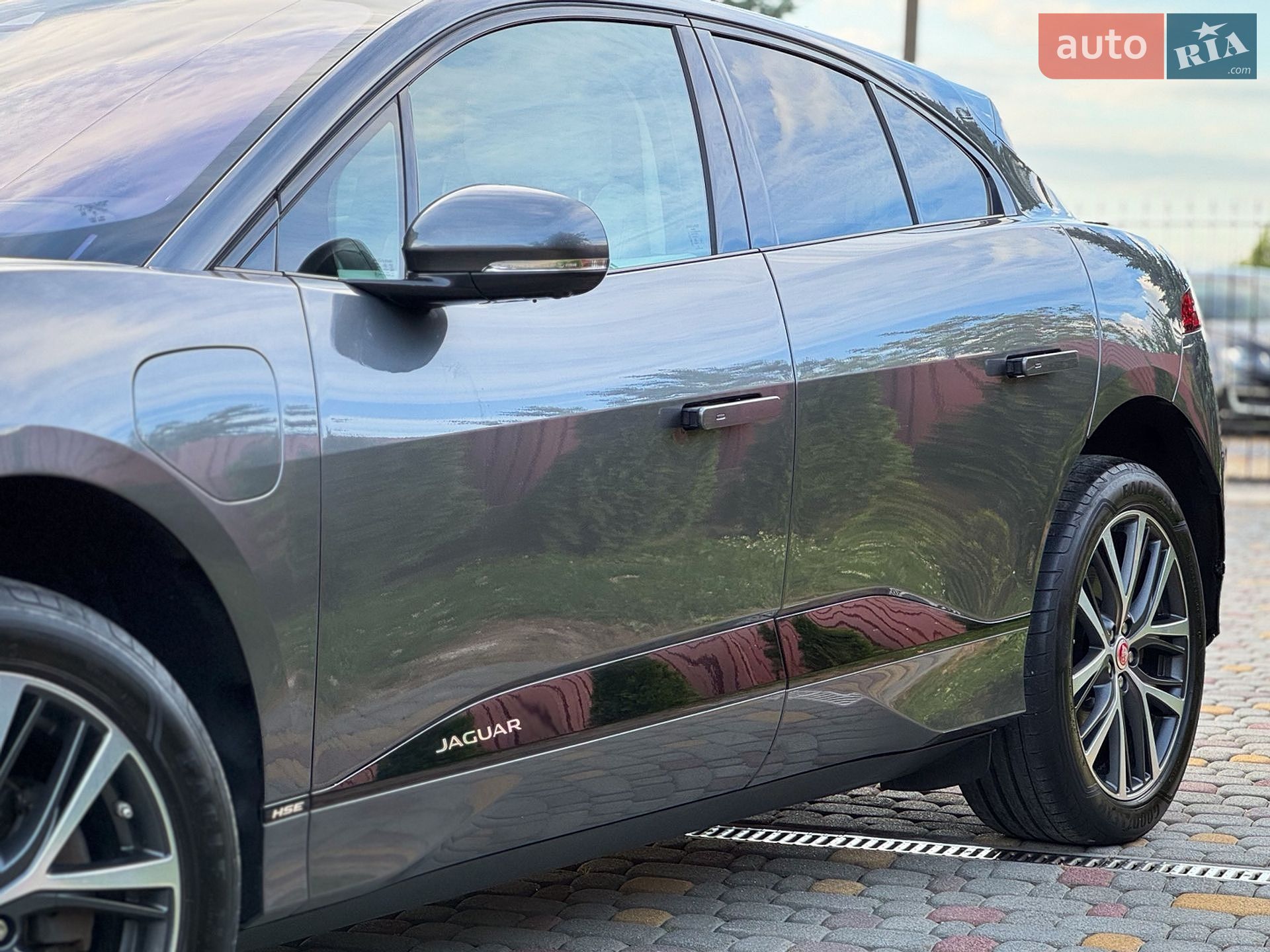 Jaguar I-Pace 2019 VIN SADHA2B15K1F74647 фото оголошення 21 з 127