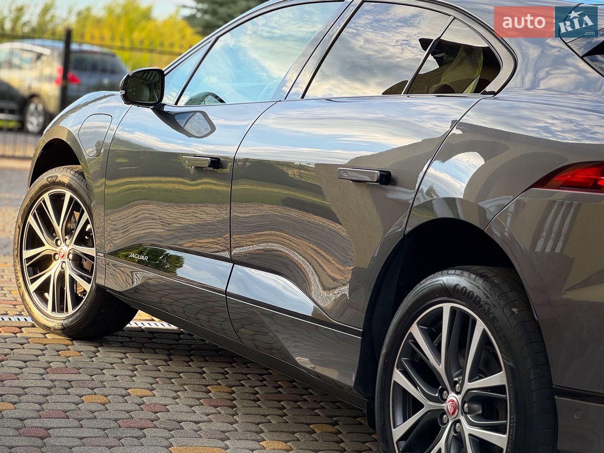 Jaguar I-Pace 2019 VIN SADHA2B15K1F74647 фото оголошення 31 з 127