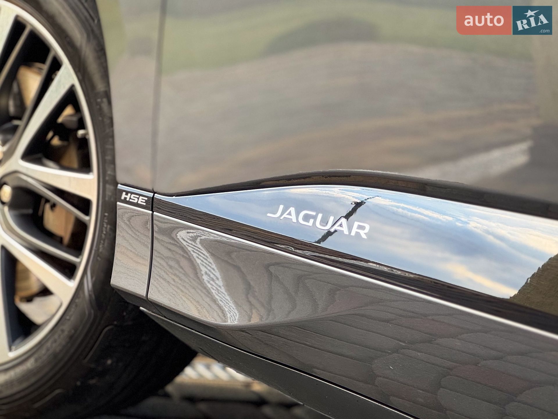 Jaguar I-Pace 2019 VIN SADHA2B15K1F74647 фото оголошення 38 з 127