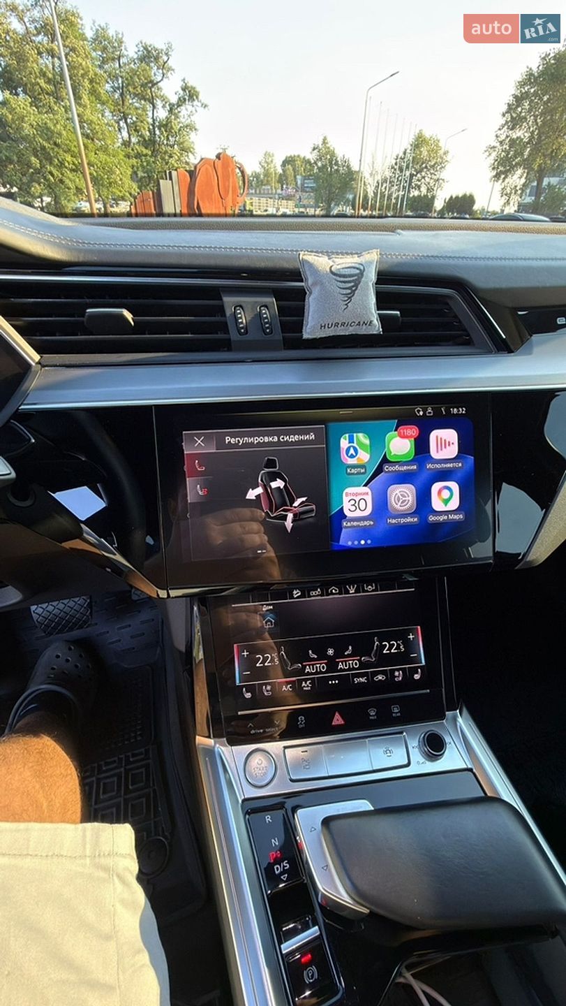 Audi e-tron 2019 VIN WAUZZZGE9KB016138 фото оголошення 17 з 20