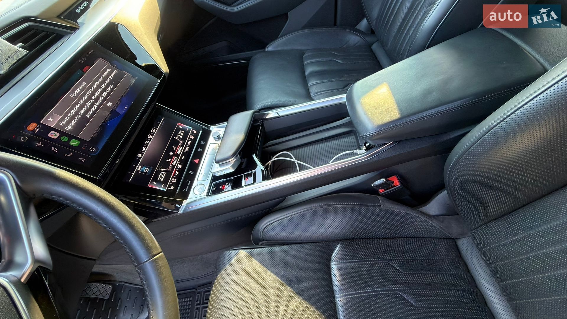 Audi e-tron 2019 VIN WAUZZZGE9KB016138 фото оголошення 19 з 20