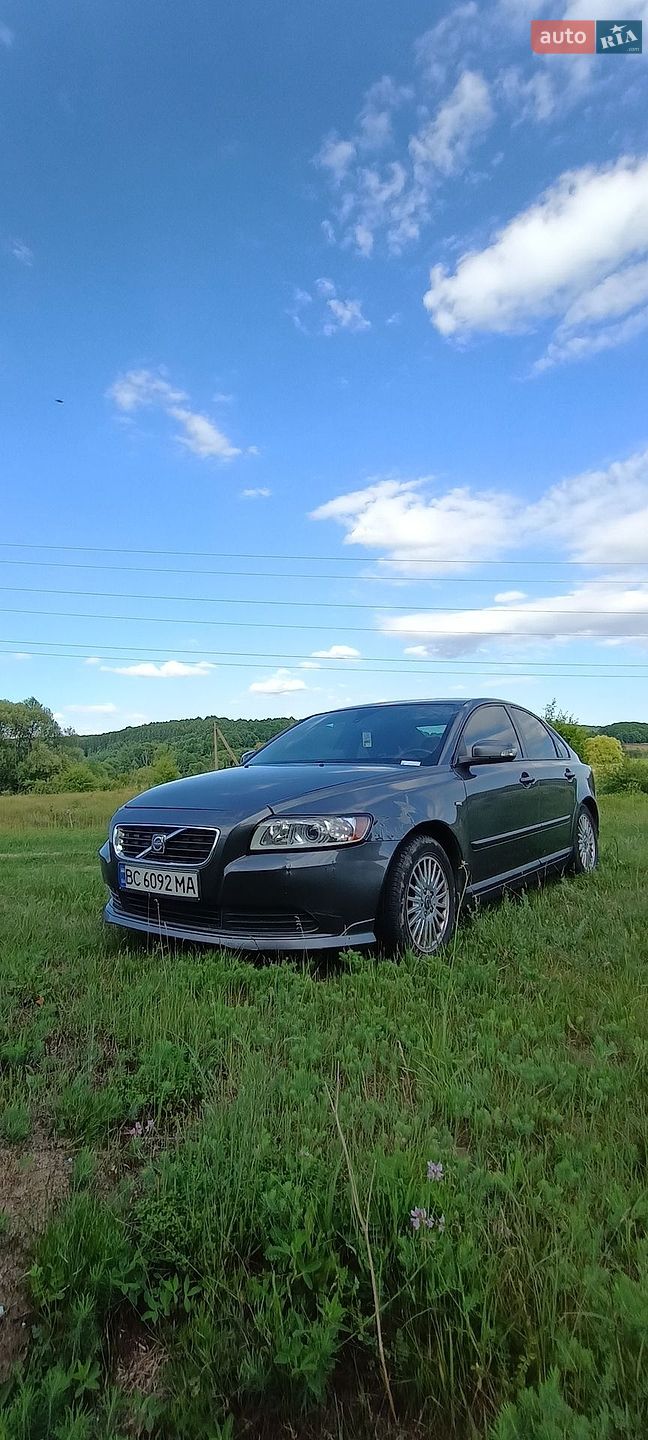 Volvo S40 2009 VIN YV1MS76E292466032 фото оголошення 2 з 8