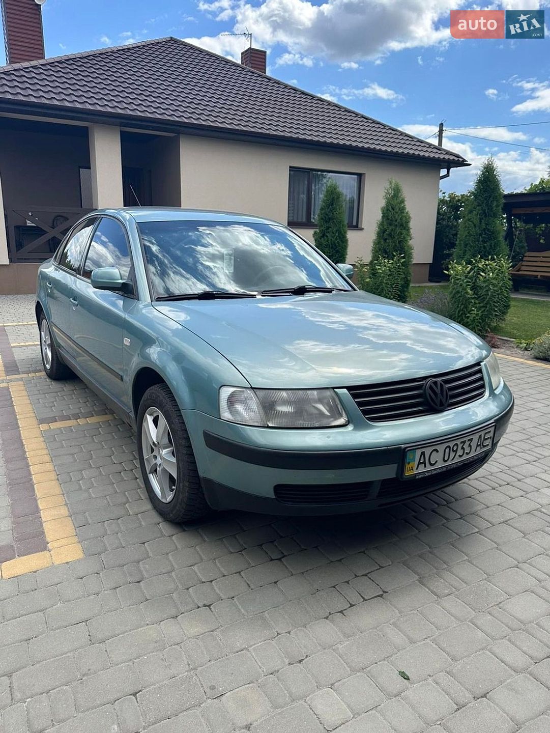 Volkswagen Passat 1998 VIN WVWZZZ3BZWP365069 фото оголошення 2 з 25