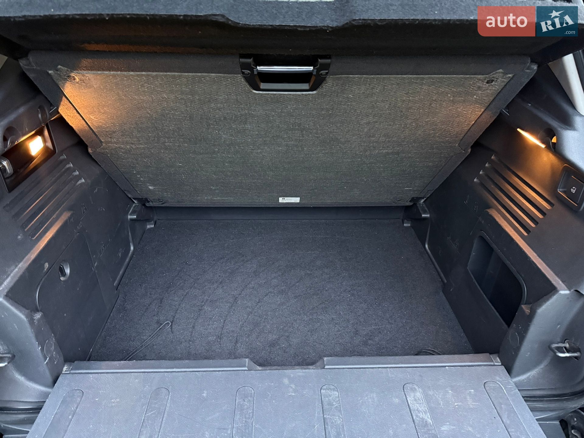 Peugeot 3008 2014 VIN VF30U9HD8ES032055 фото оголошення 27 з 28
