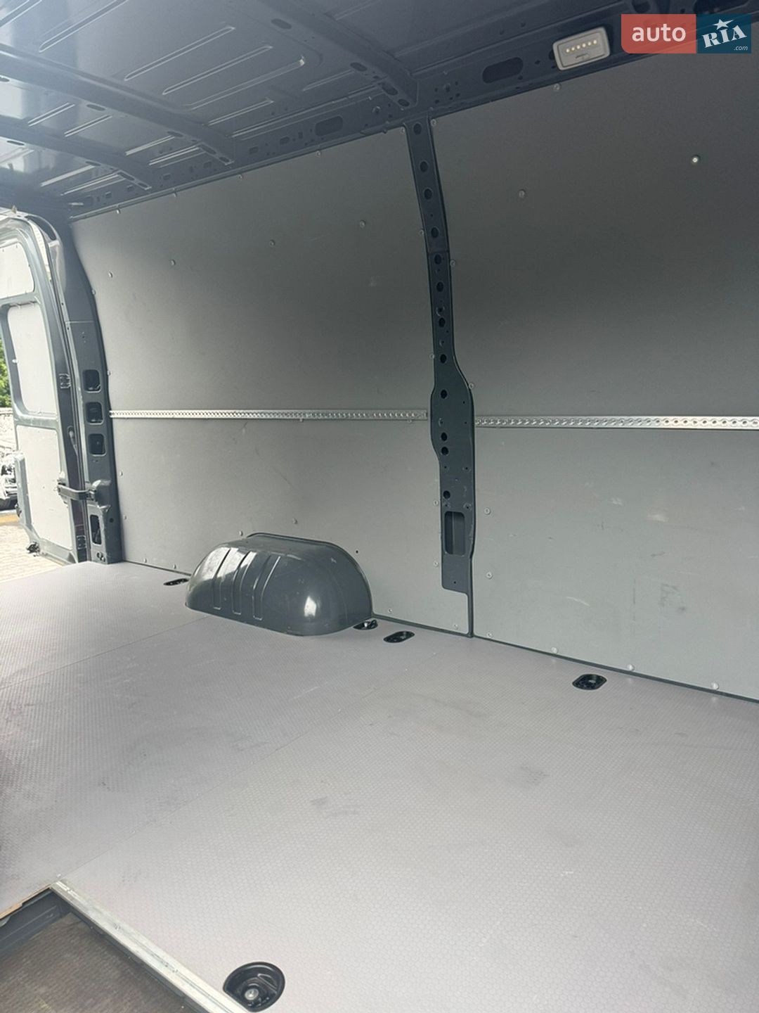 Renault Master 2024 VIN VF1MA000672363785 фото оголошення 11 з 25