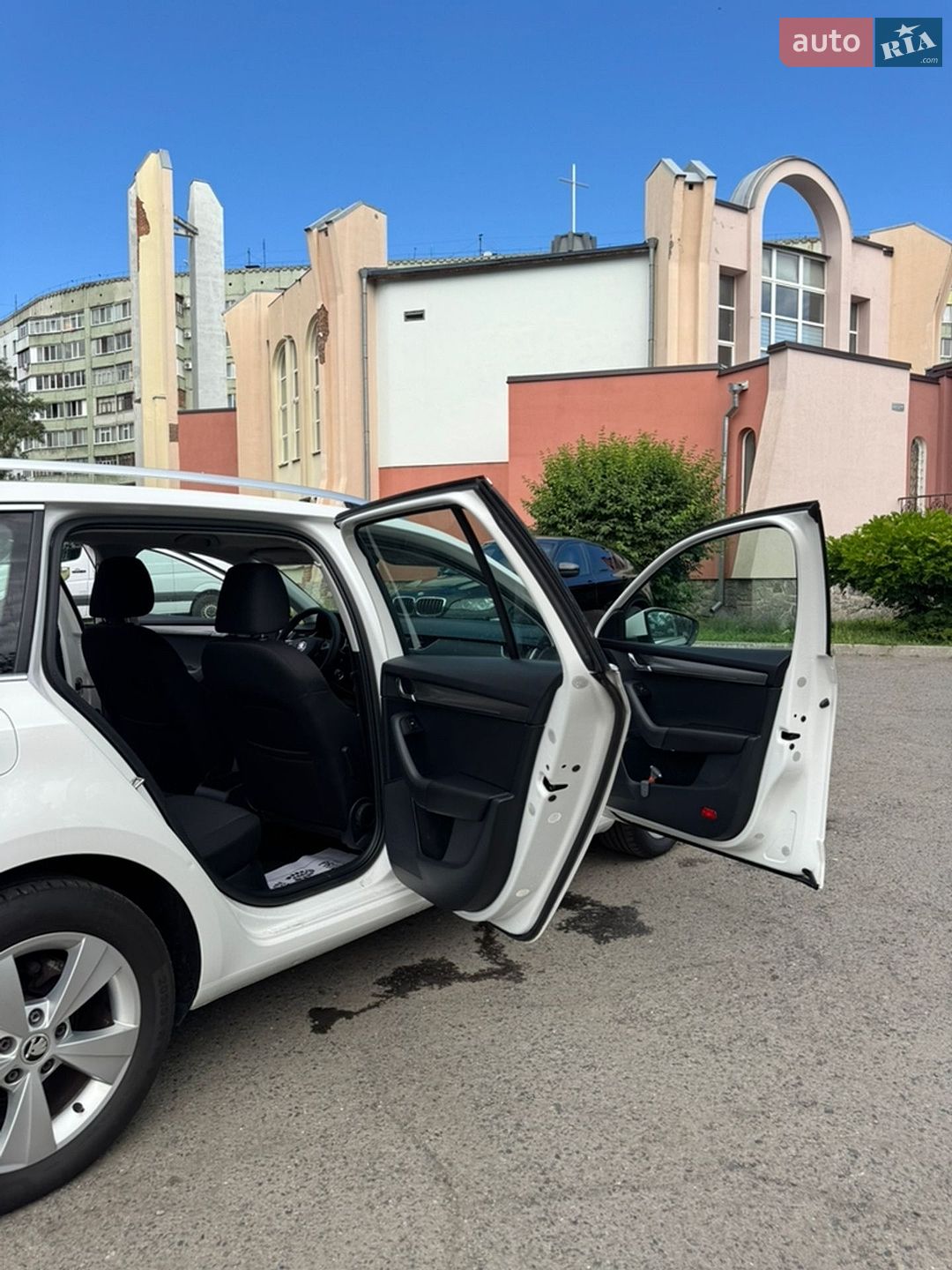 Skoda Octavia 2019 VIN TMBJR9NE1K0170695 фото оголошення 11 з 20