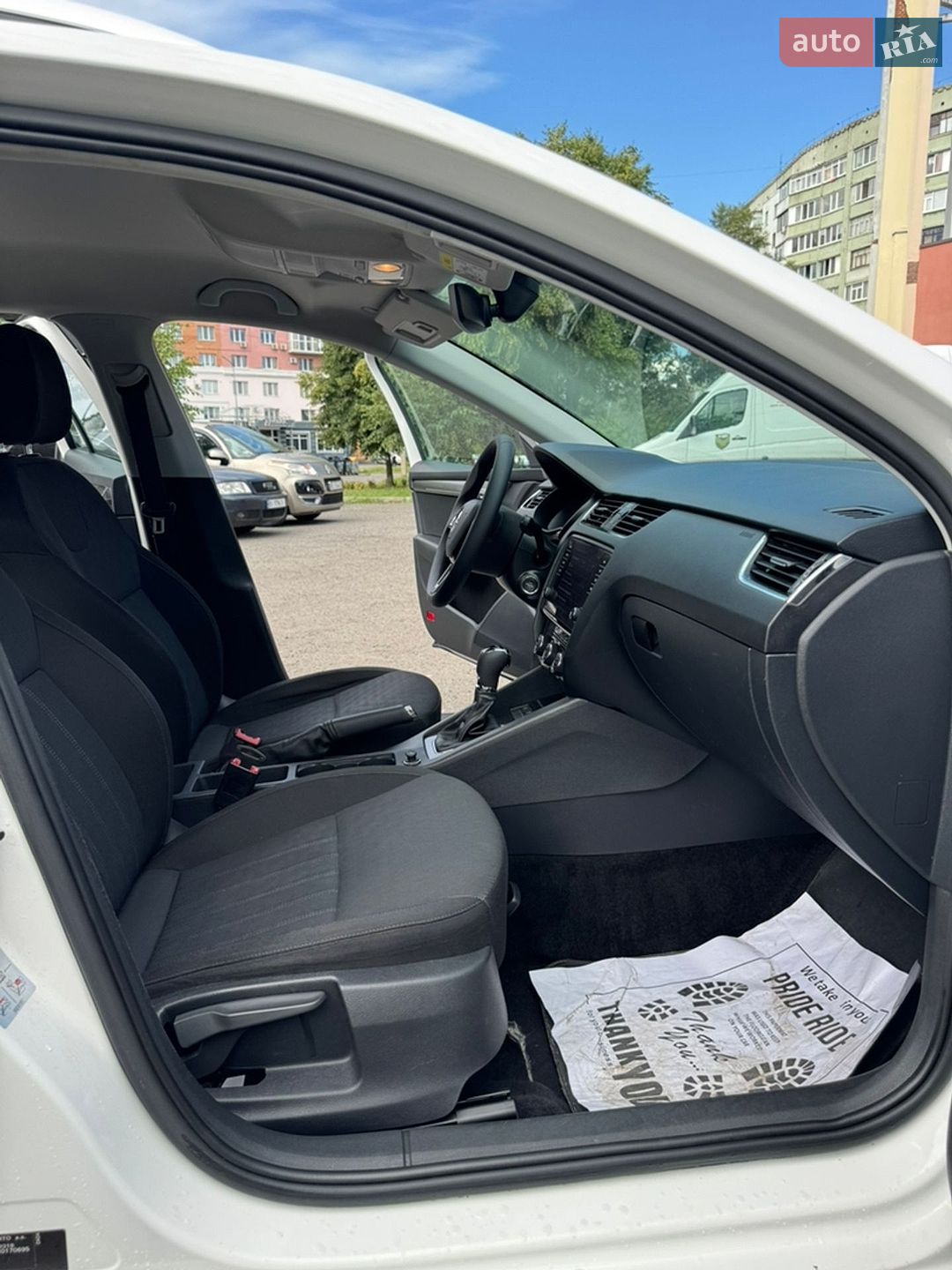 Skoda Octavia 2019 VIN TMBJR9NE1K0170695 фото оголошення 15 з 20