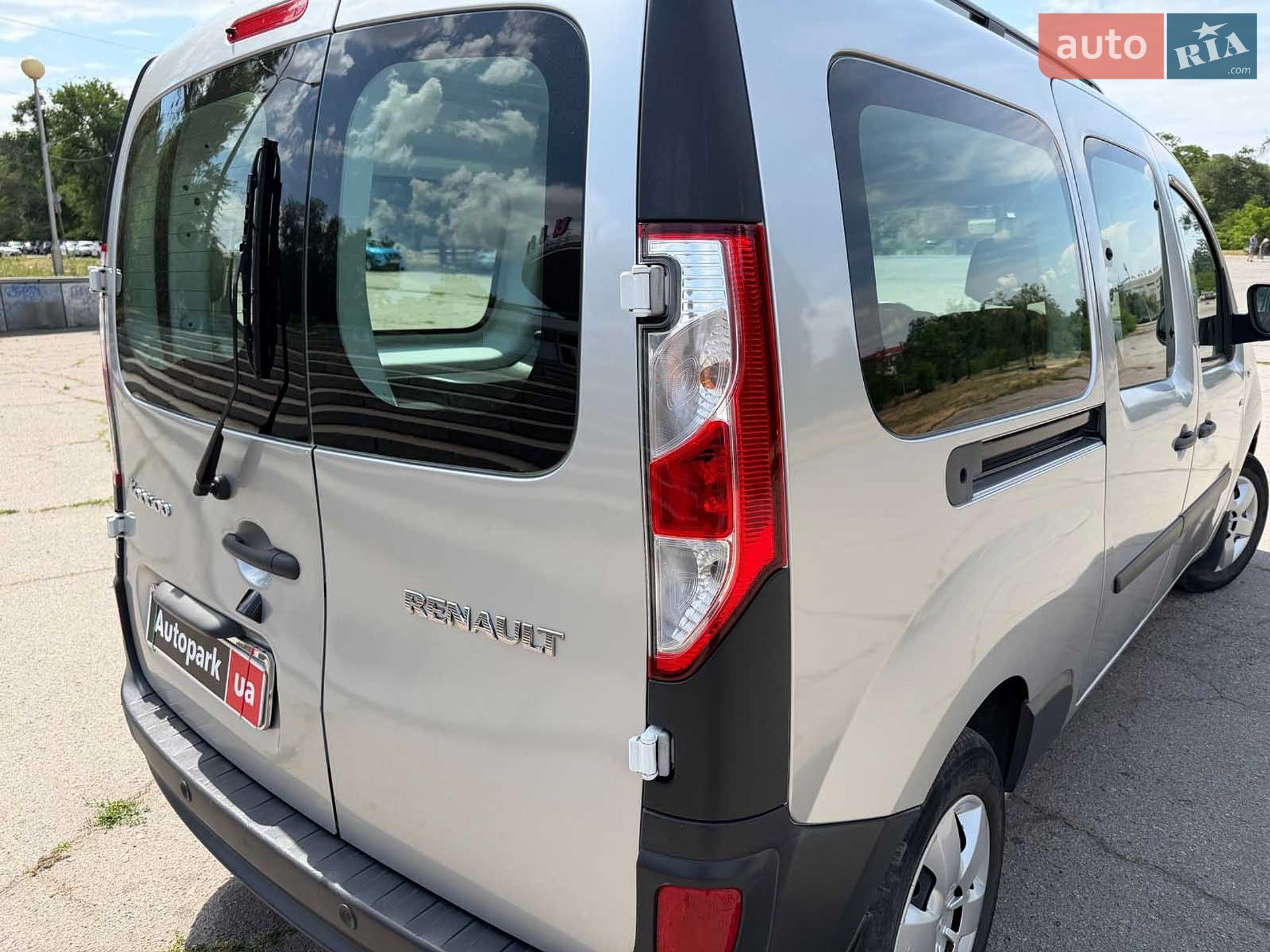 Renault Kangoo 2019 VIN VF1FWFZTJ63151219 фото оголошення 12 з 29