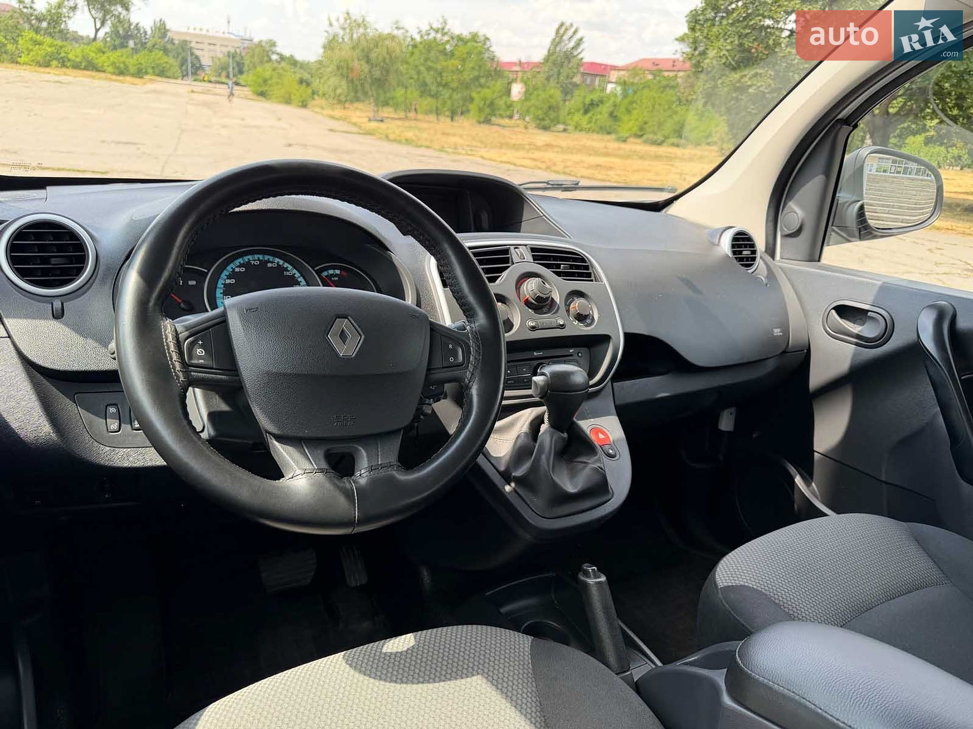 Renault Kangoo 2019 VIN VF1FWFZTJ63151219 фото оголошення 16 з 29