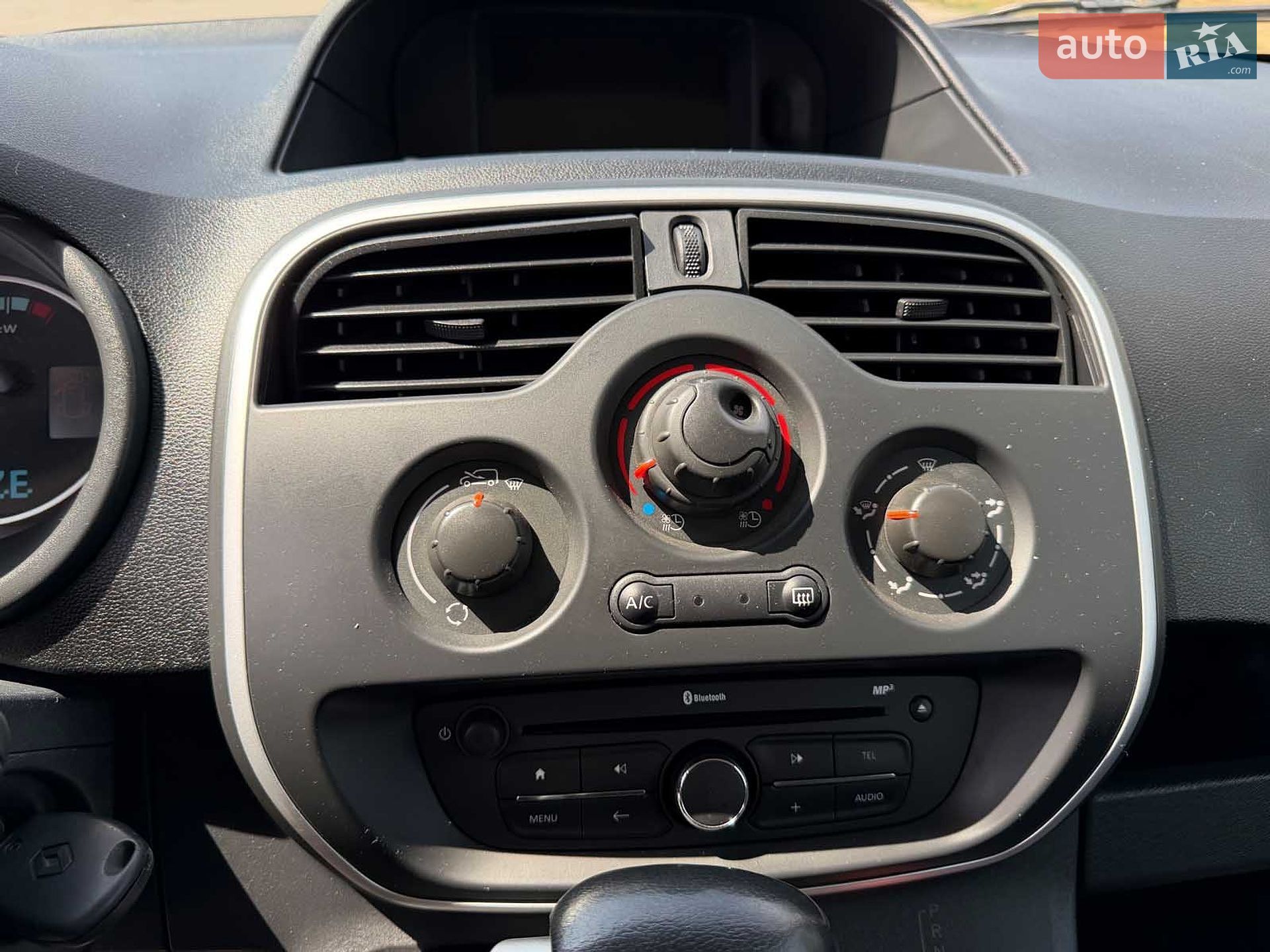 Renault Kangoo 2019 VIN VF1FWFZTJ63151219 фото оголошення 25 з 29
