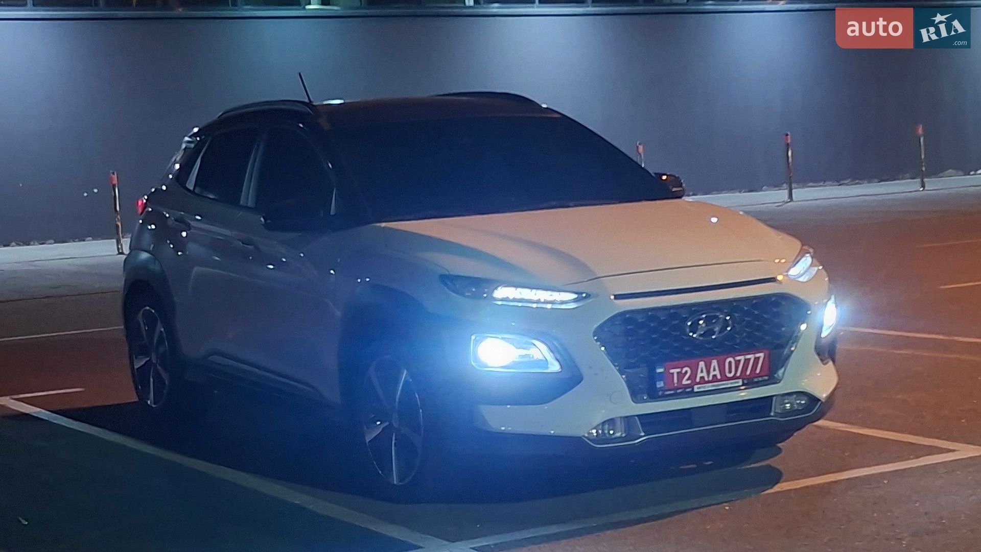 Hyundai Kona 2017 VIN KMHK5816GJU055680 фото оголошення 6 з 134