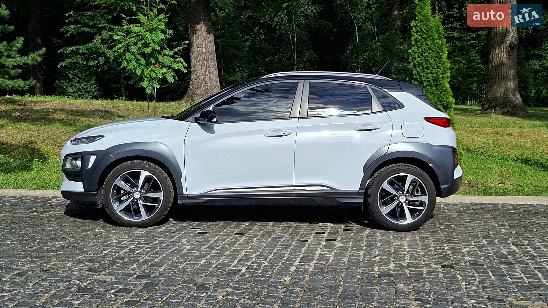 Hyundai Kona 2017 VIN KMHK5816GJU055680 фото оголошення 26 з 134