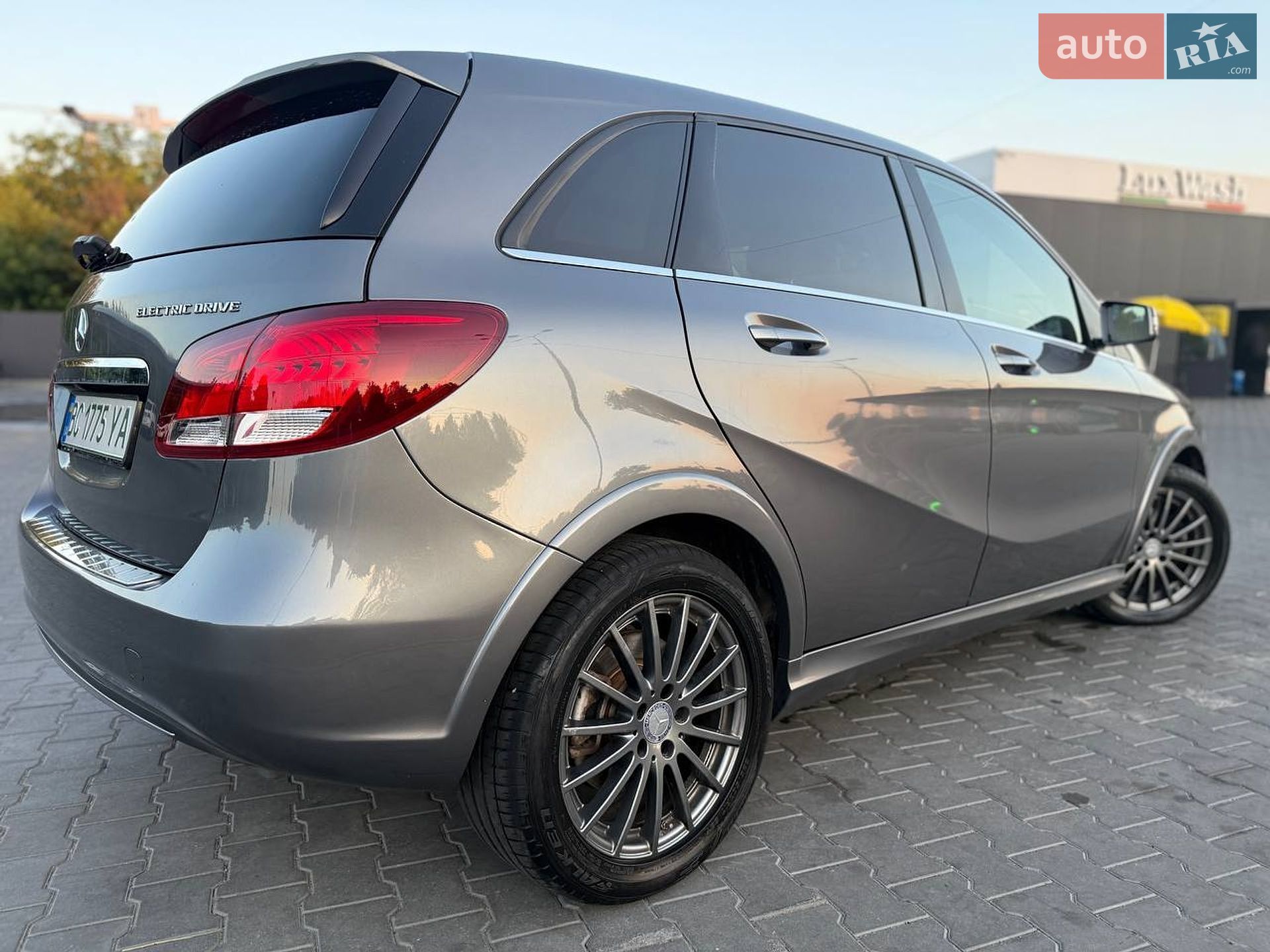 Mercedes-Benz B-Class 2015 VIN WDD2428901J007631 фото оголошення 7 з 26
