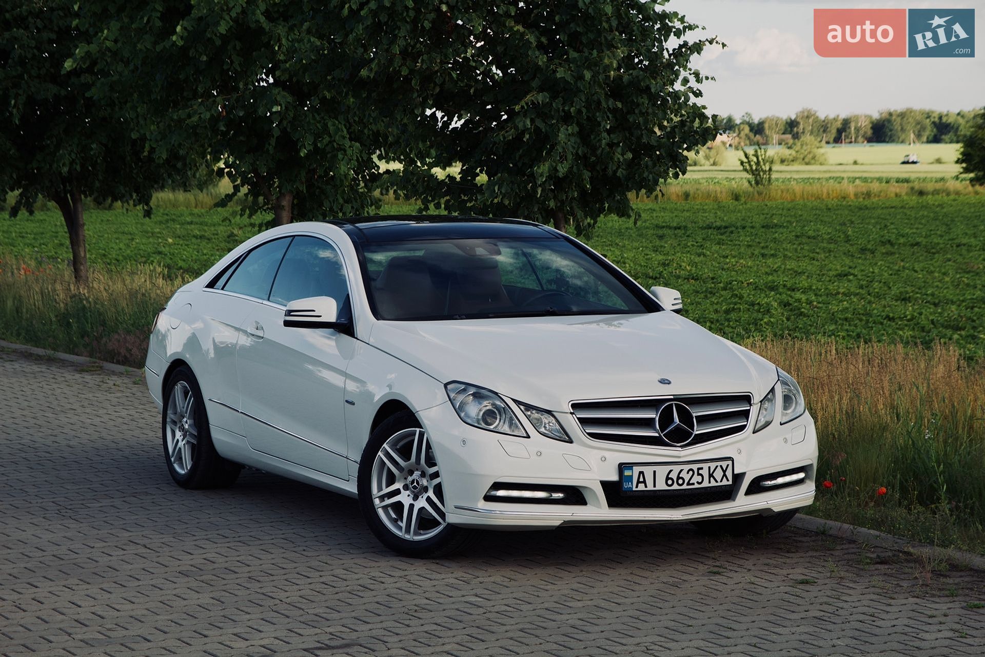 Mercedes-Benz E-Class 2011 VIN WDD2073471F133050 фото оголошення 2 з 29