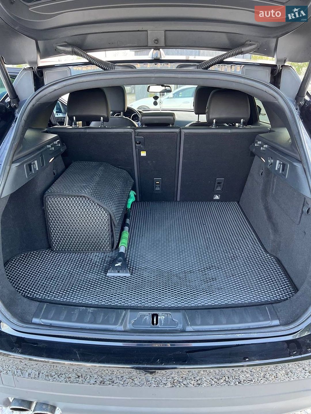 Jaguar F-Pace 2016 VIN SADCJ2BN6HA492607 фото оголошення 26 з 45
