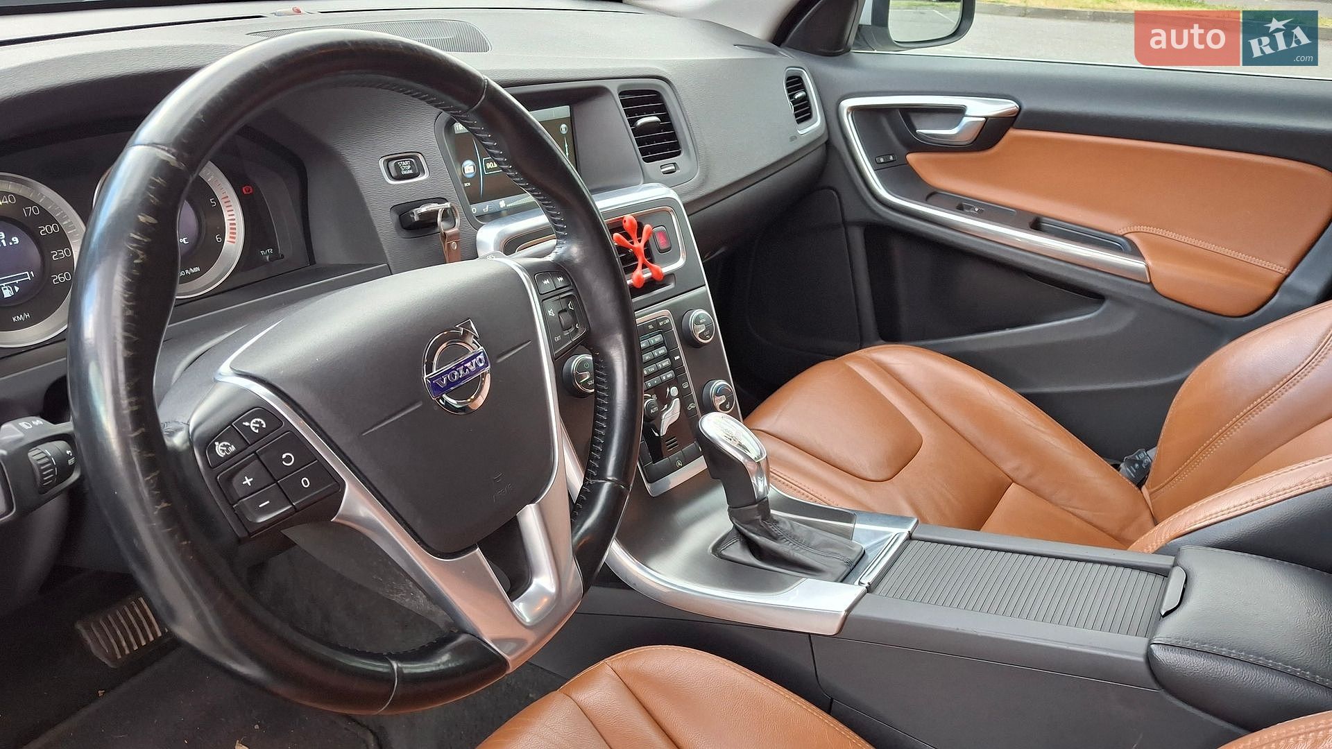 Volvo V60 2012 VIN YV1FW88A0D1094138 фото оголошення 14 з 29