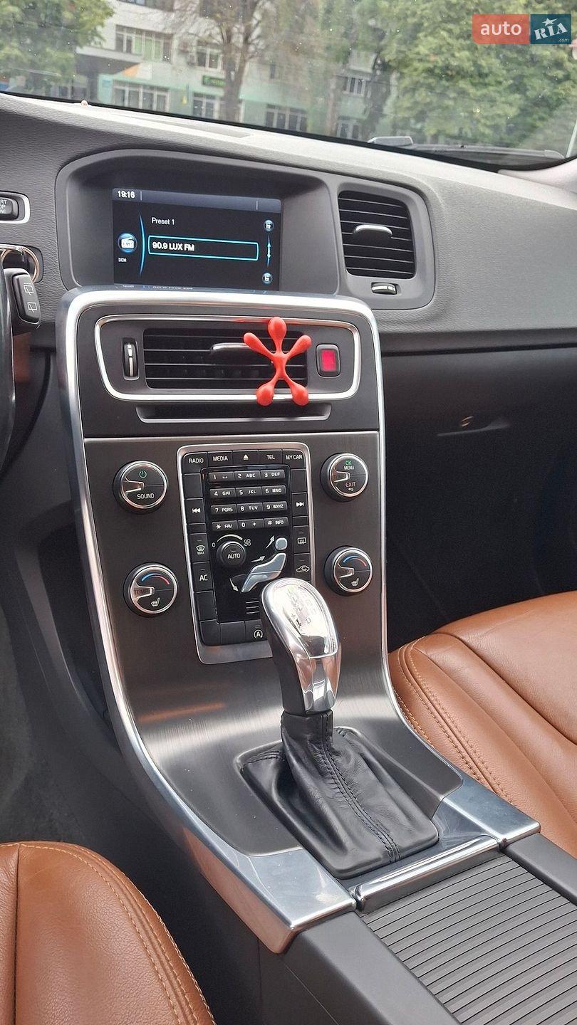 Volvo V60 2012 VIN YV1FW88A0D1094138 фото оголошення 16 з 29