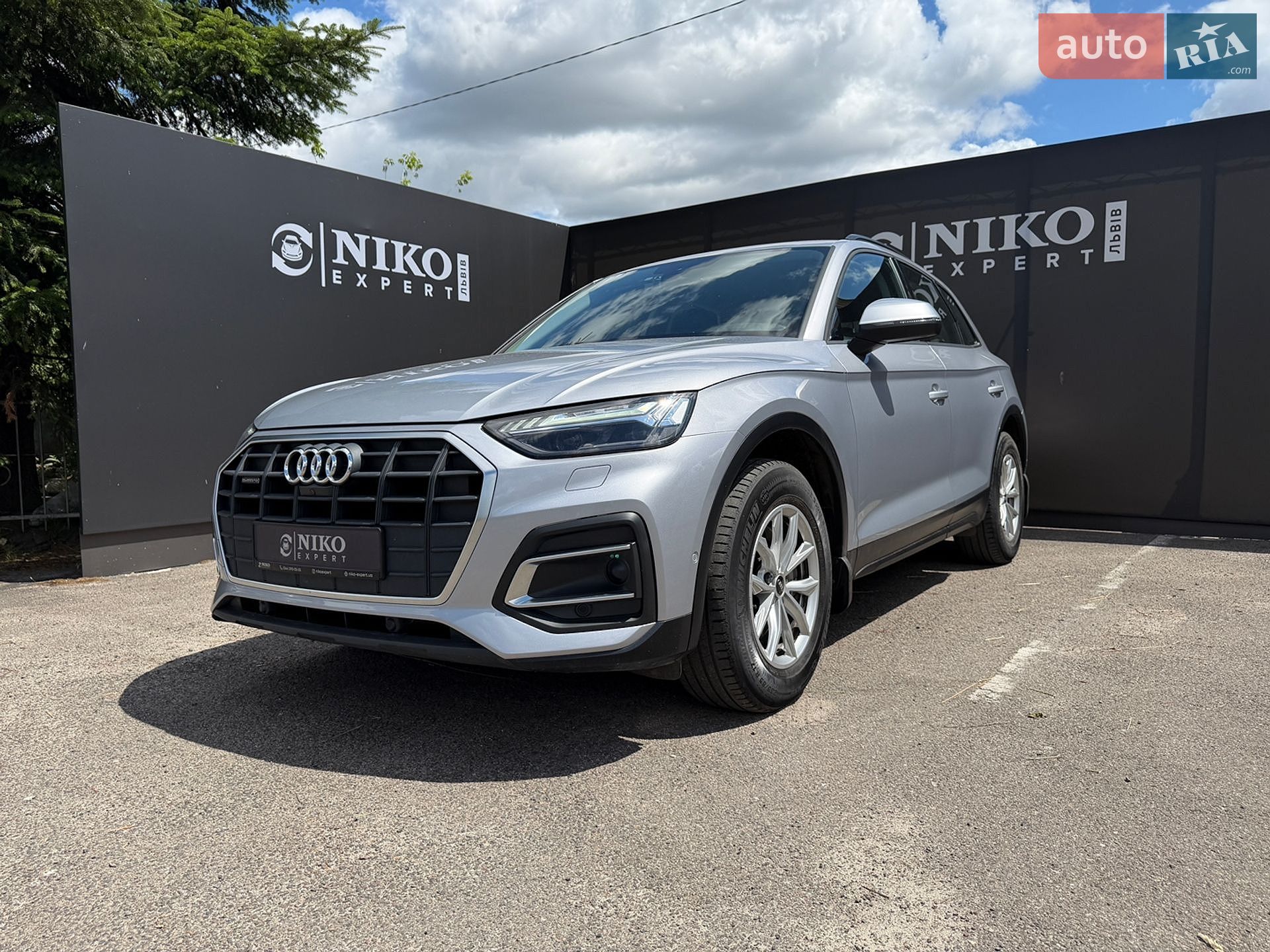 Audi Q5 2021 VIN WAUZZZFYXM2082289 фото оголошення 2 з 32