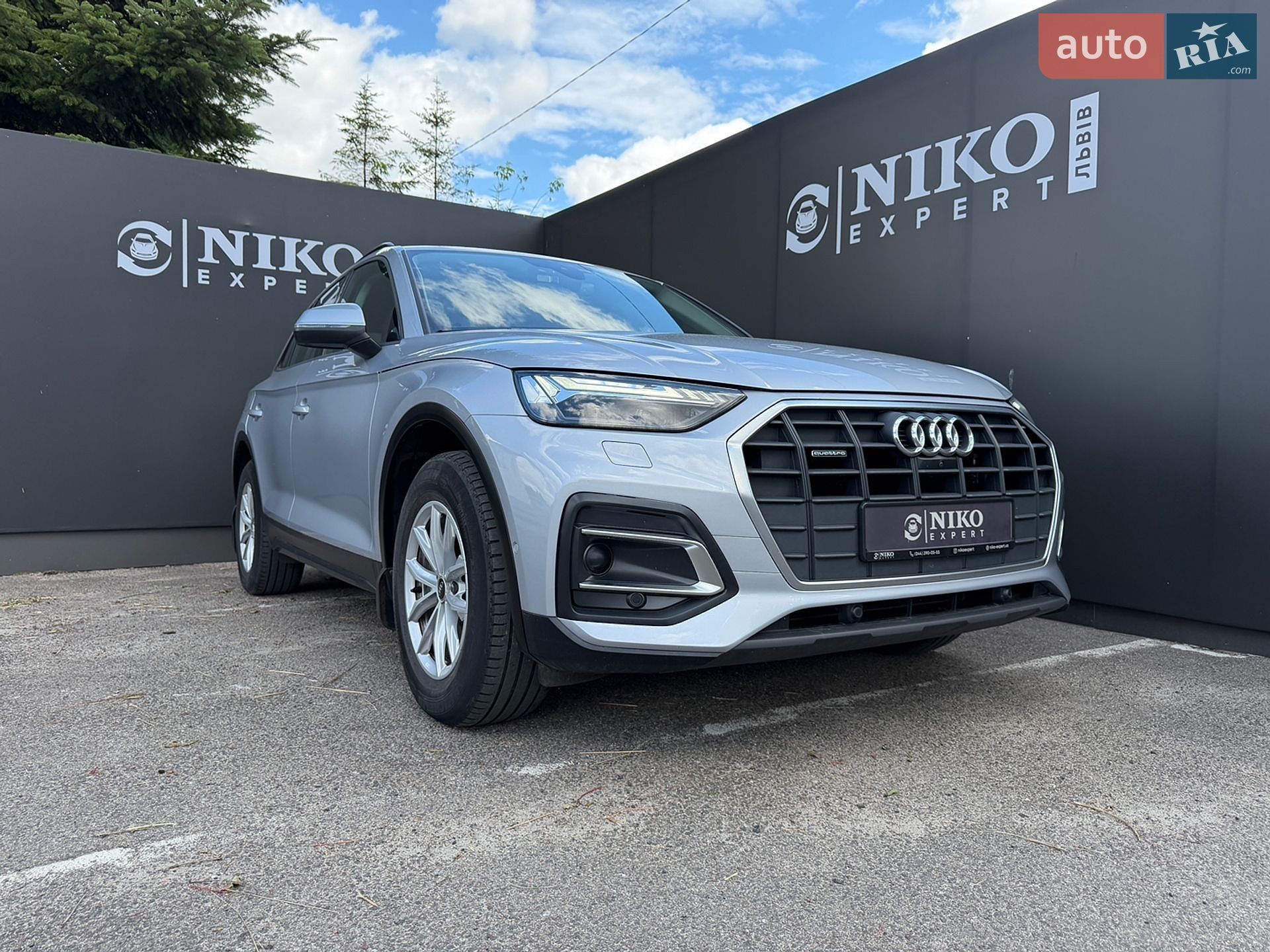 Audi Q5 2021 VIN WAUZZZFYXM2082289 фото оголошення 12 з 32