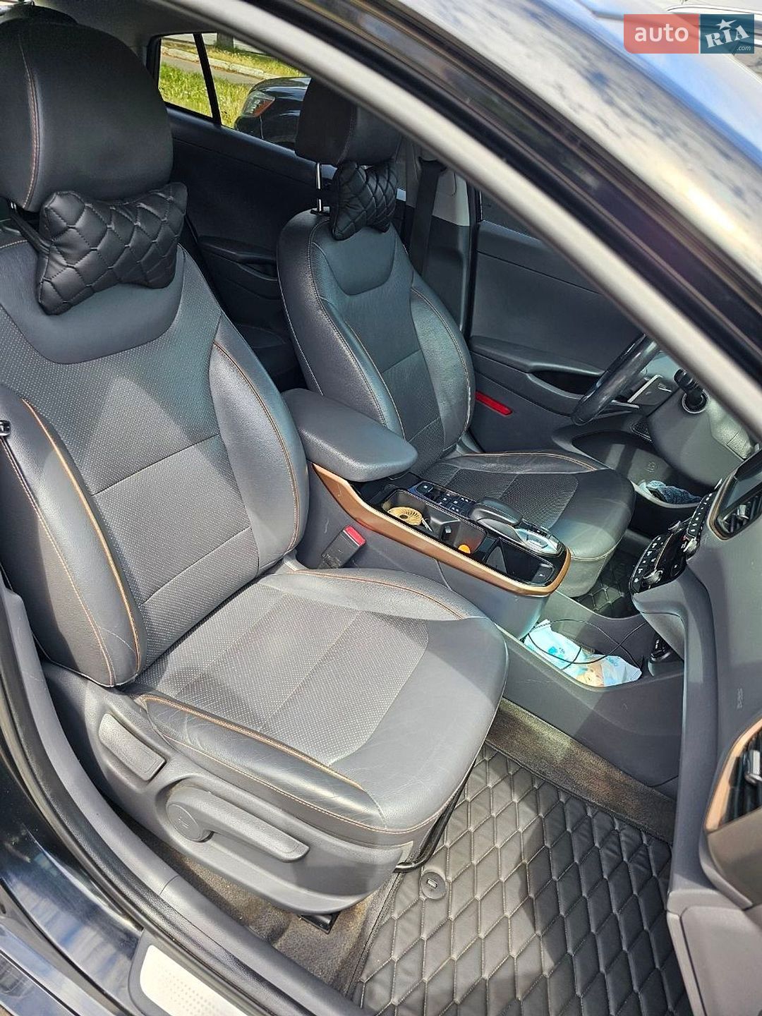 Hyundai Ioniq 2017 VIN KMHC851HFHU011955 фото оголошення 26 з 30