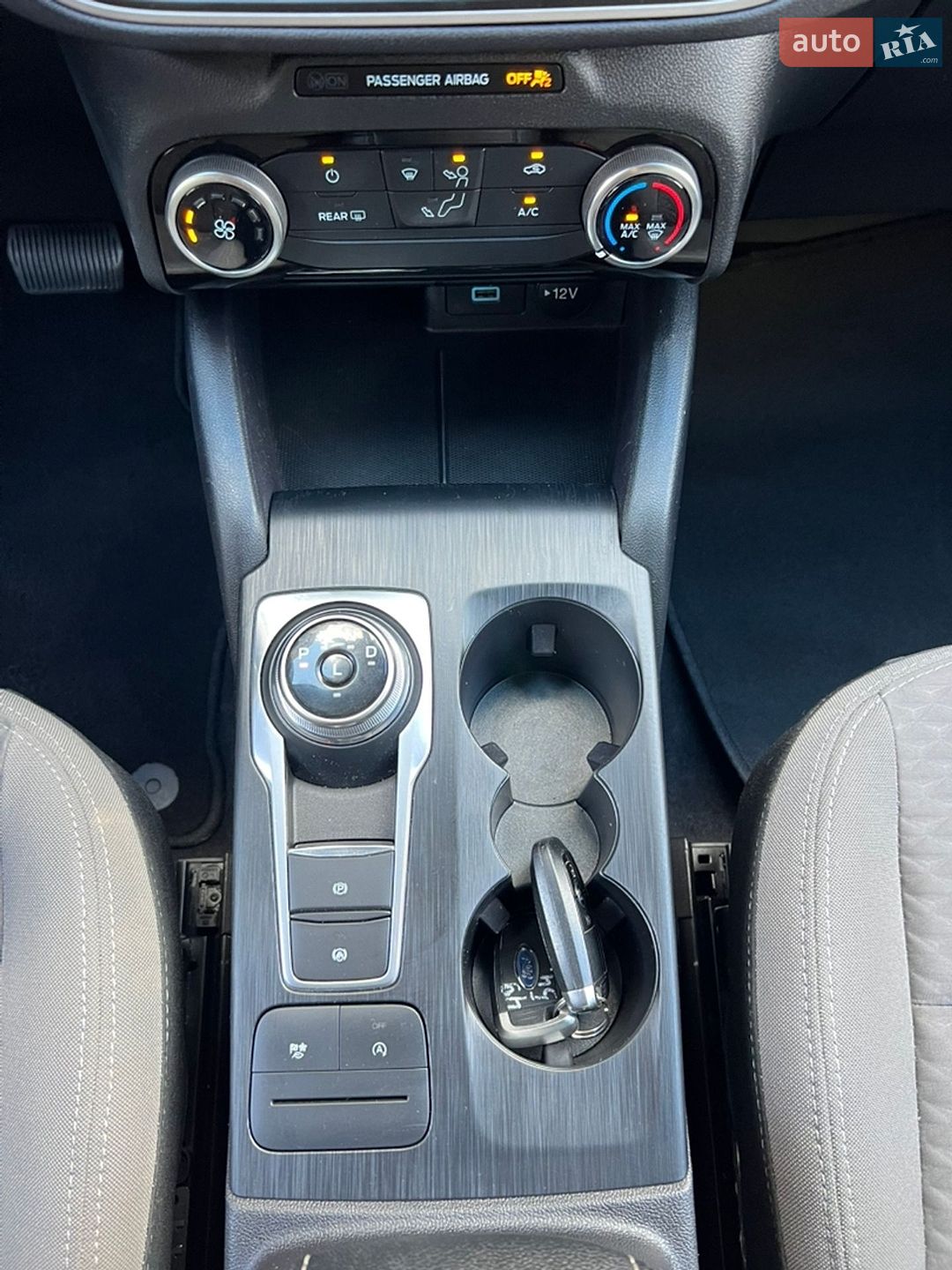 Ford Escape 2022 VIN 1FMCU9G66NUB84954 фото оголошення 29 з 43