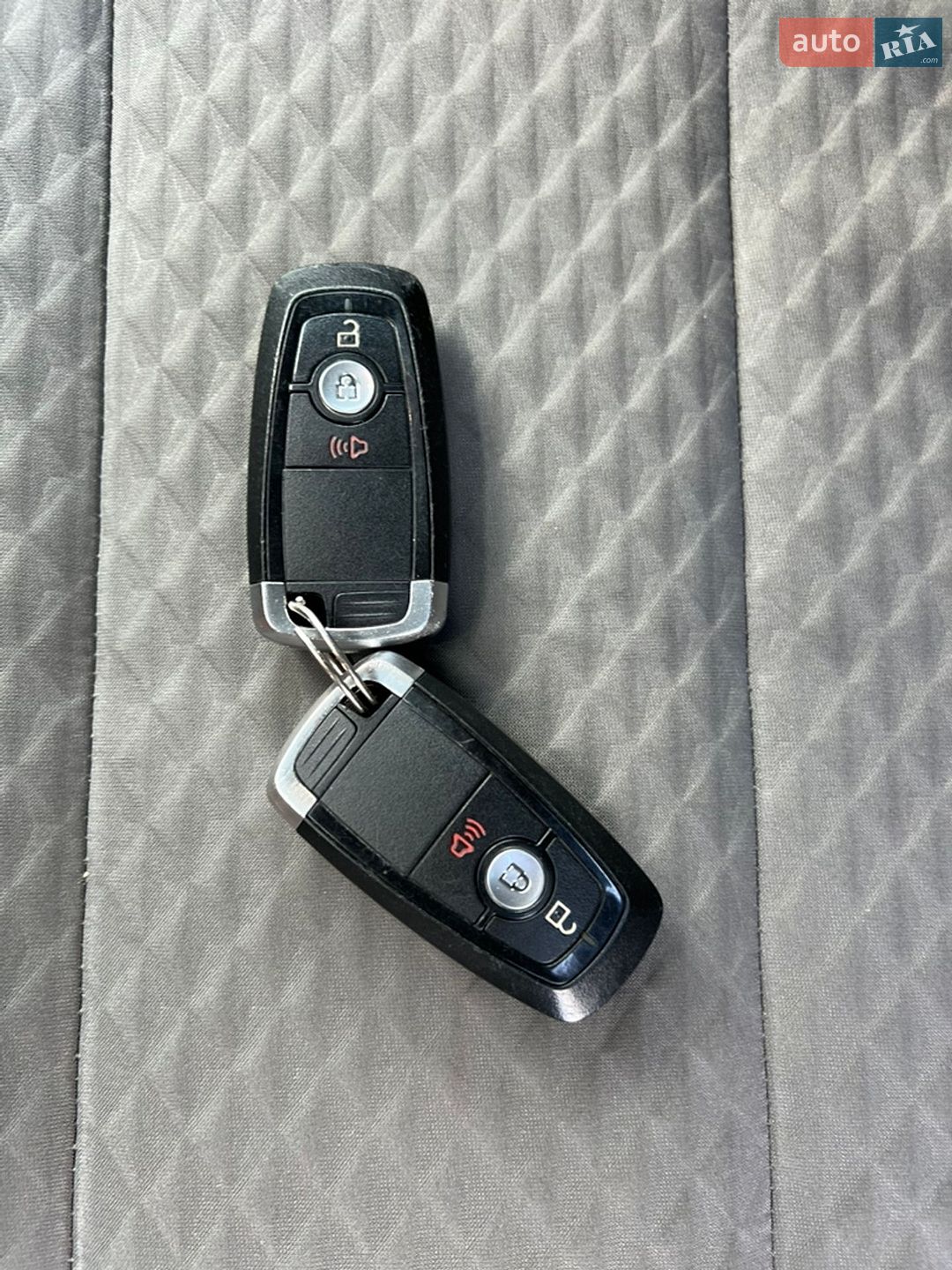 Ford Escape 2022 VIN 1FMCU9G66NUB84954 фото оголошення 30 з 43