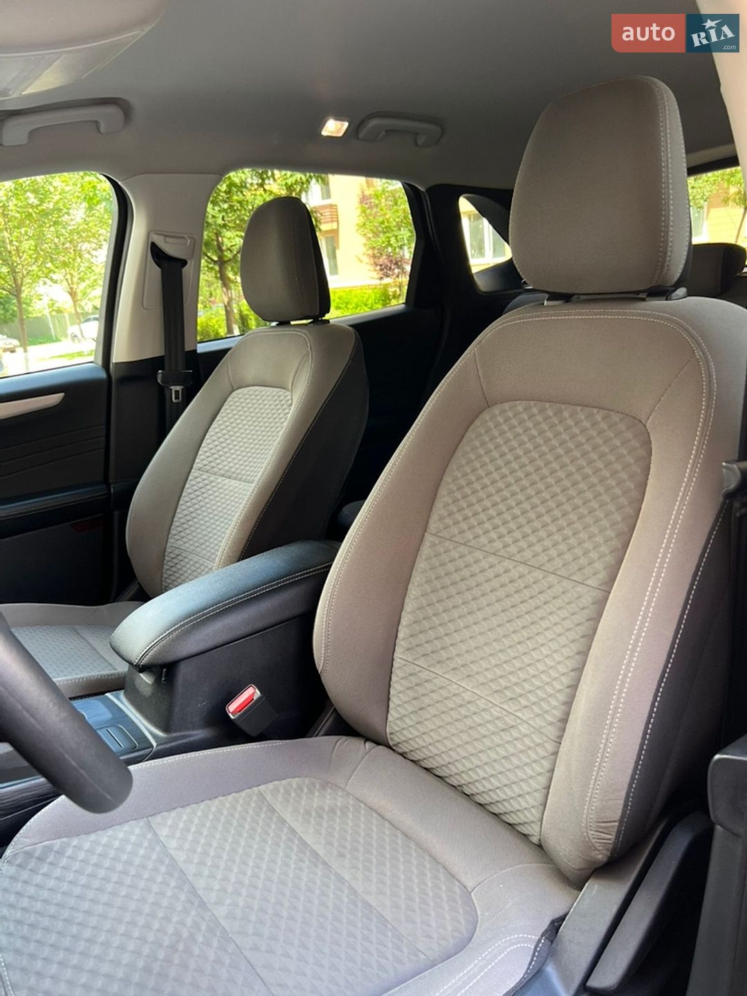 Ford Escape 2022 VIN 1FMCU9G66NUB84954 фото оголошення 31 з 43