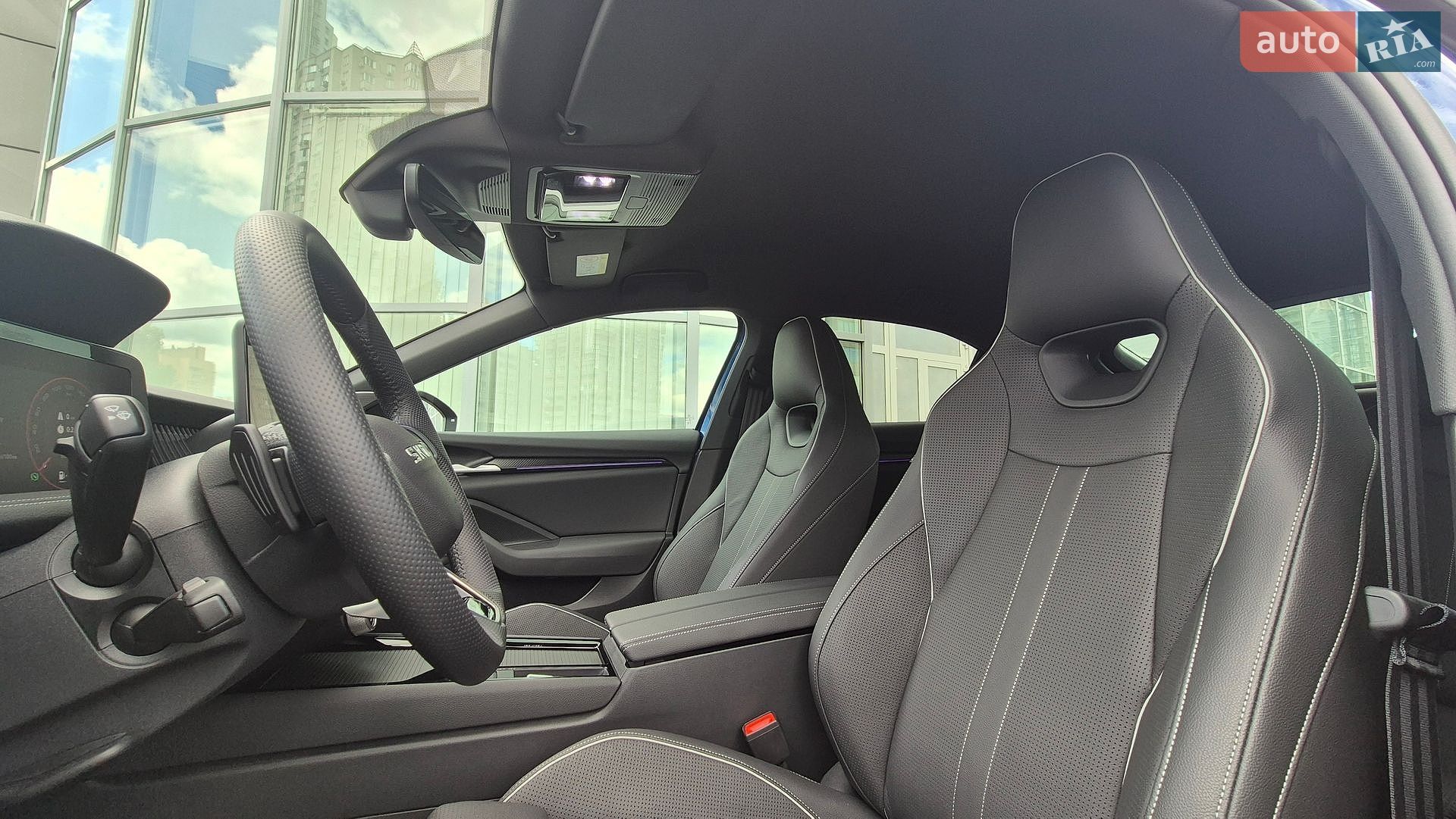 Skoda Superb 2025 VIN TMBCP8NZ5TC020732 фото оголошення 14 з 43