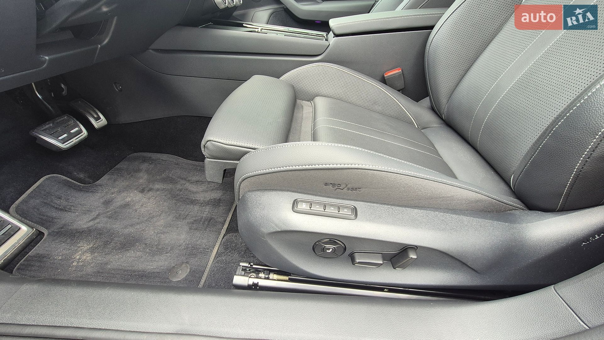 Skoda Superb 2025 VIN TMBCP8NZ5TC020732 фото оголошення 16 з 43