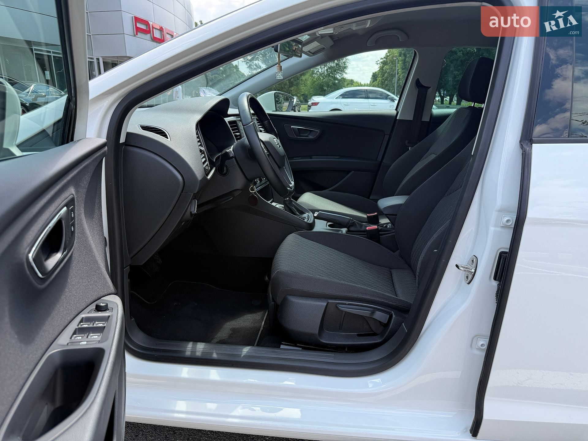 SEAT Leon 2016 VIN VSSZZZ5FZGR086107 фото оголошення 13 з 26