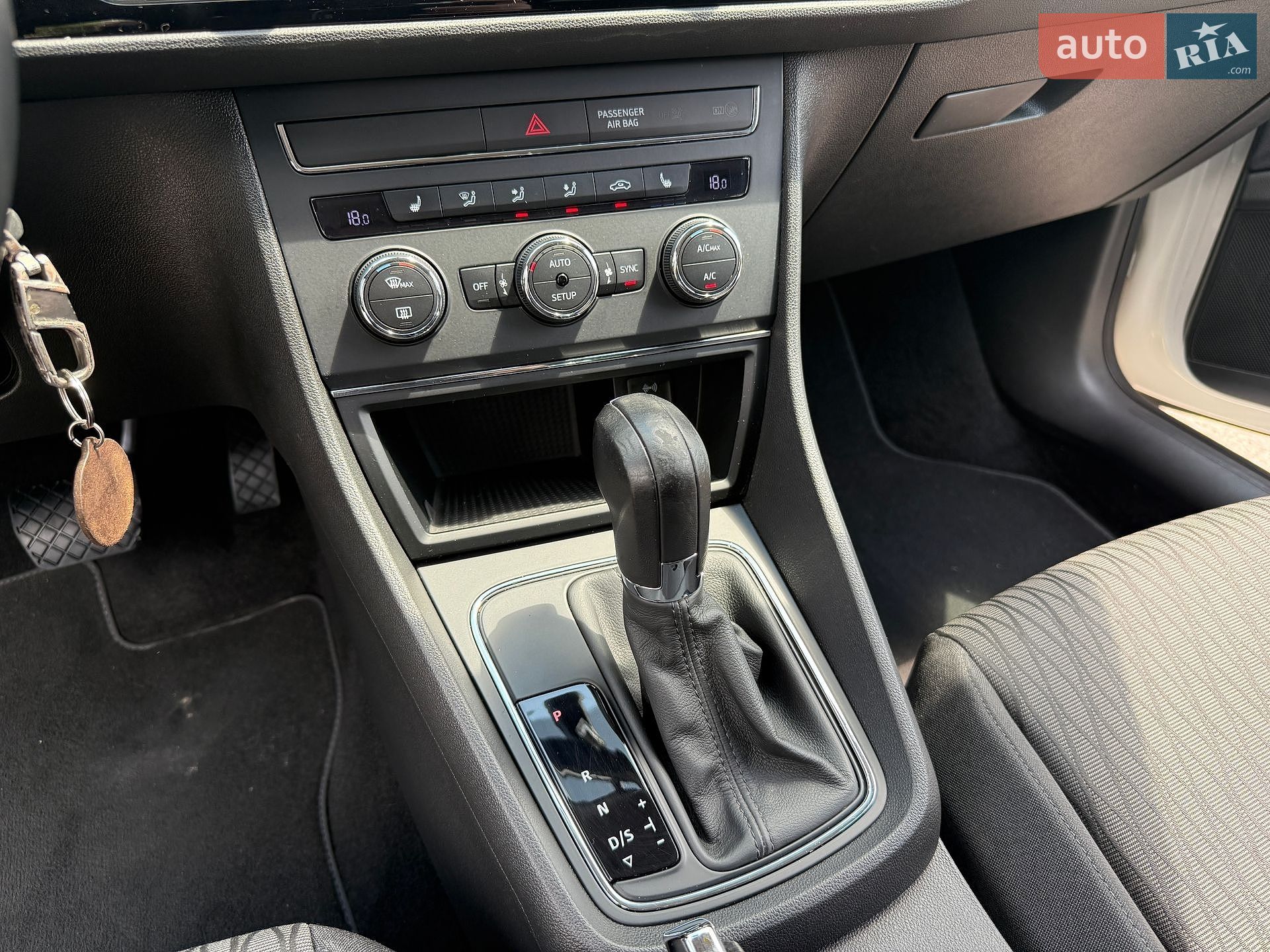 SEAT Leon 2016 VIN VSSZZZ5FZGR086107 фото оголошення 20 з 26