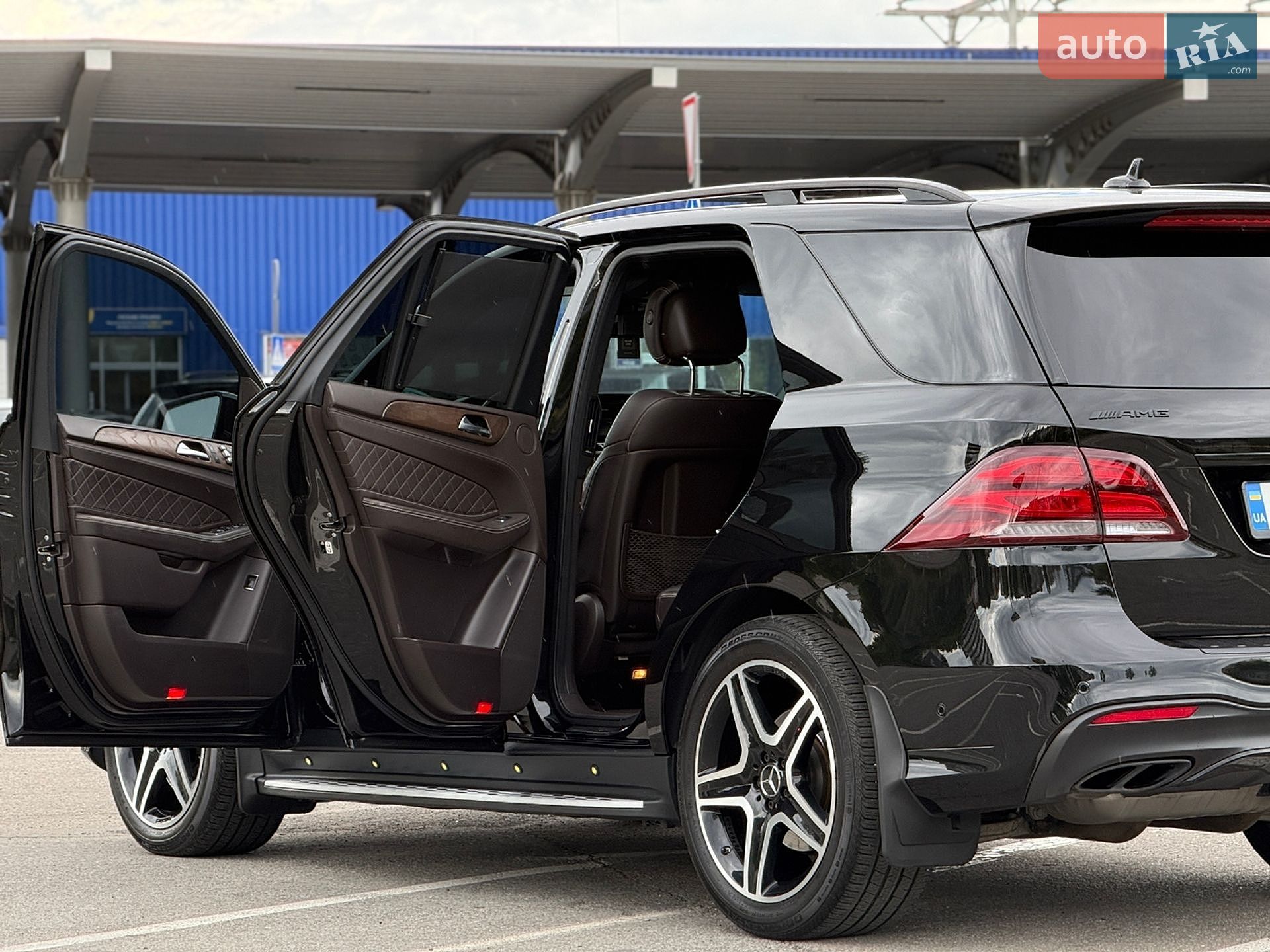 Mercedes-Benz GLE-Class 2017 VIN 4JGDA6EB6JB018550 фото оголошення 20 з 56