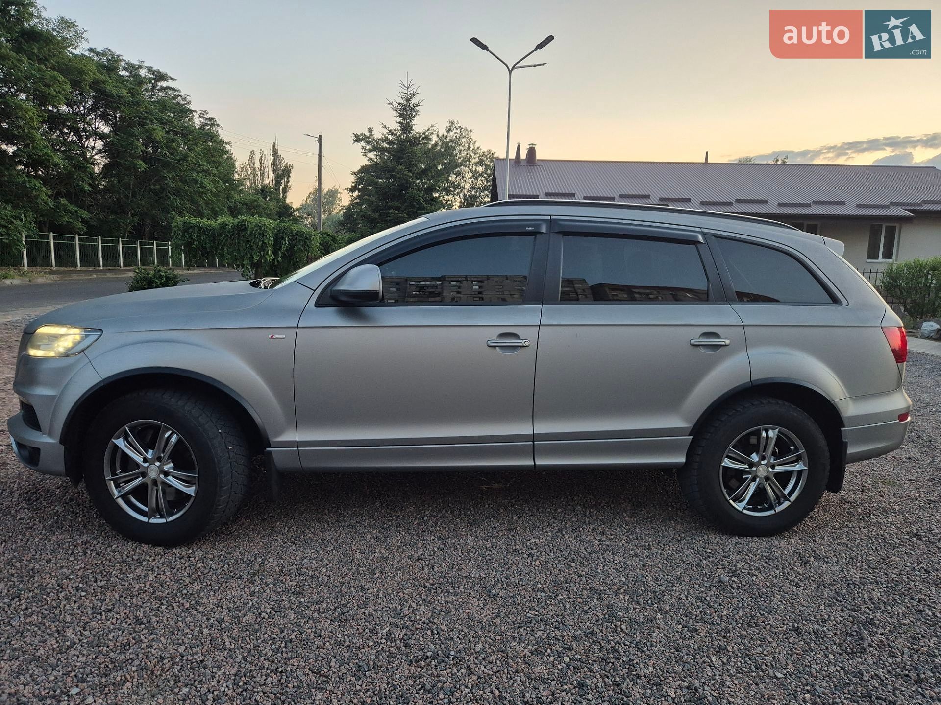 Audi Q7 2011 VIN WAUZZZ4L7CD018219 фото оголошення 45 з 50