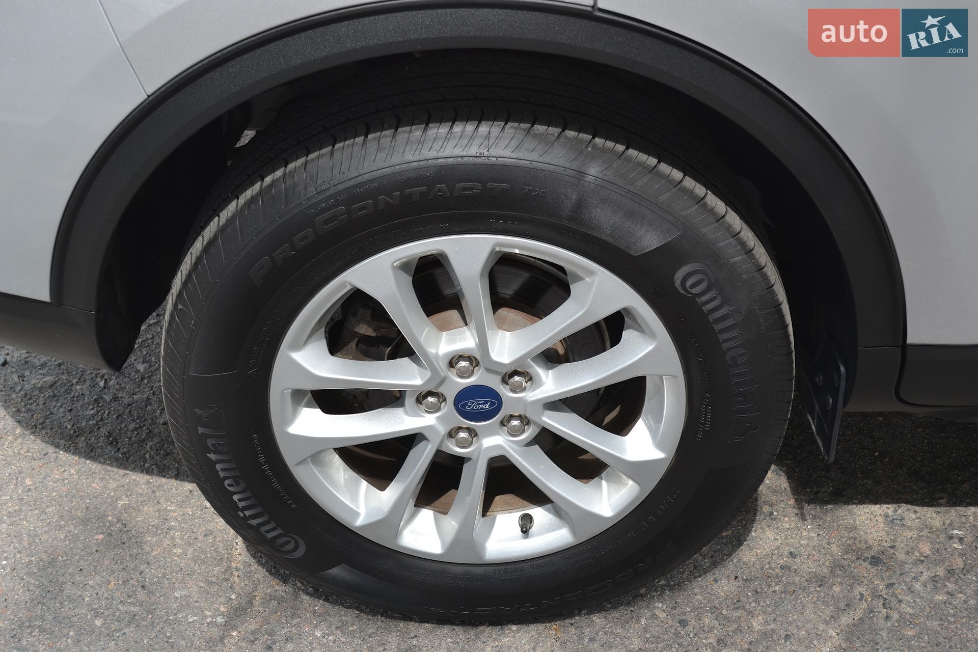 Ford Escape 2020 VIN 1FMCU9G68LUC38722 фото оголошення 15 з 49