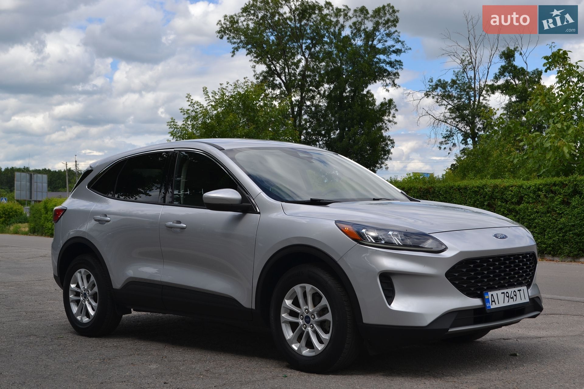 Ford Escape 2020 VIN 1FMCU9G68LUC38722 фото оголошення 19 з 49