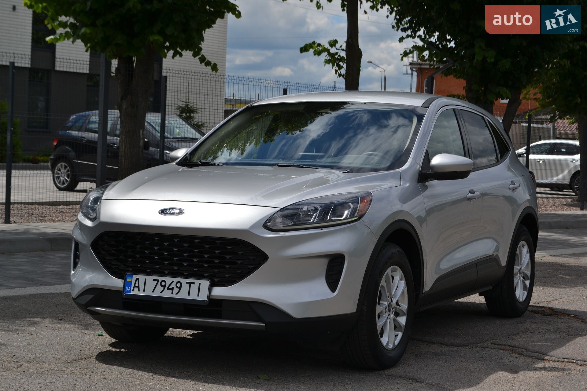 Ford Escape 2020 VIN 1FMCU9G68LUC38722 фото оголошення 22 з 49